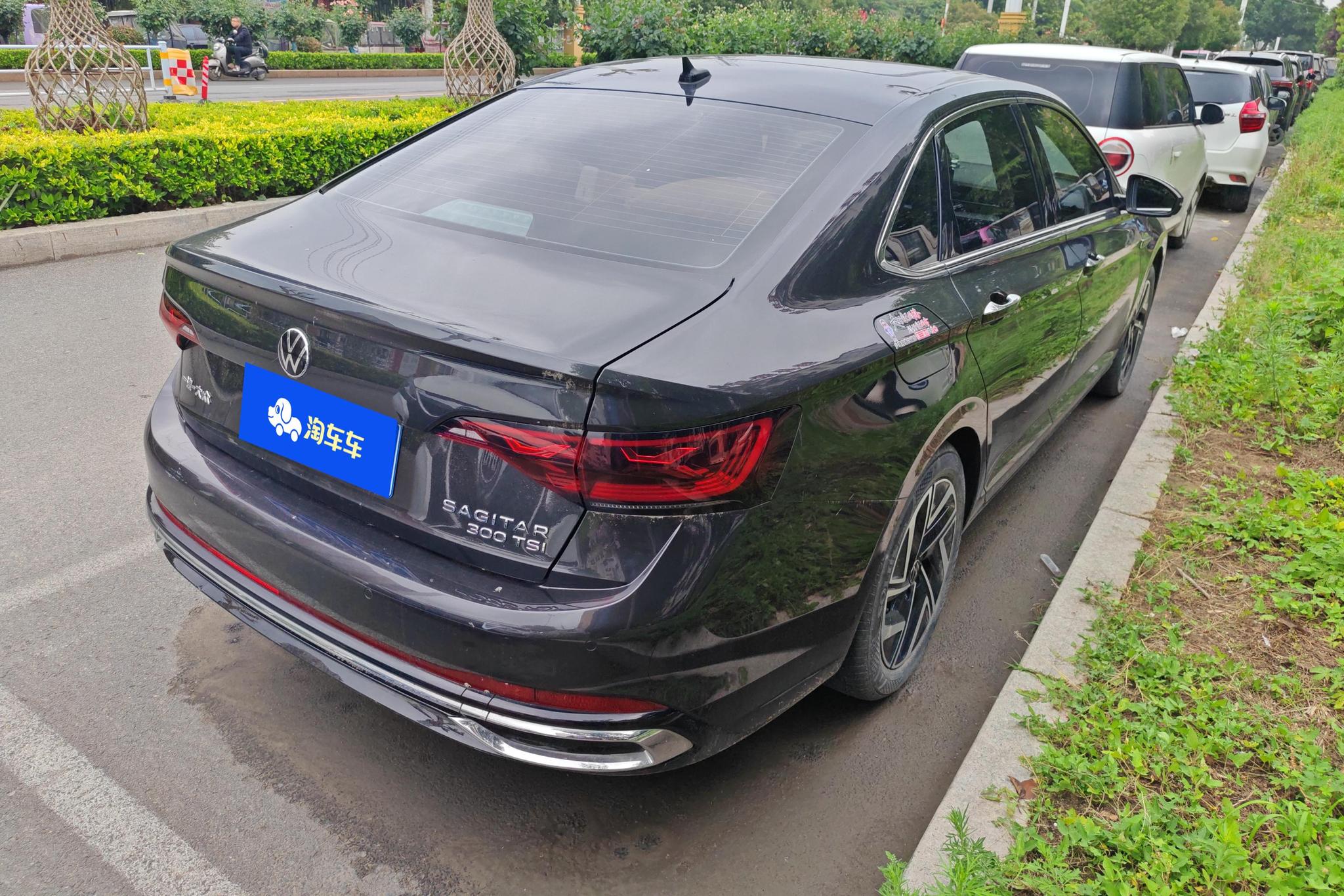 Volkswagen Sagitar 2023 300TSI DSG