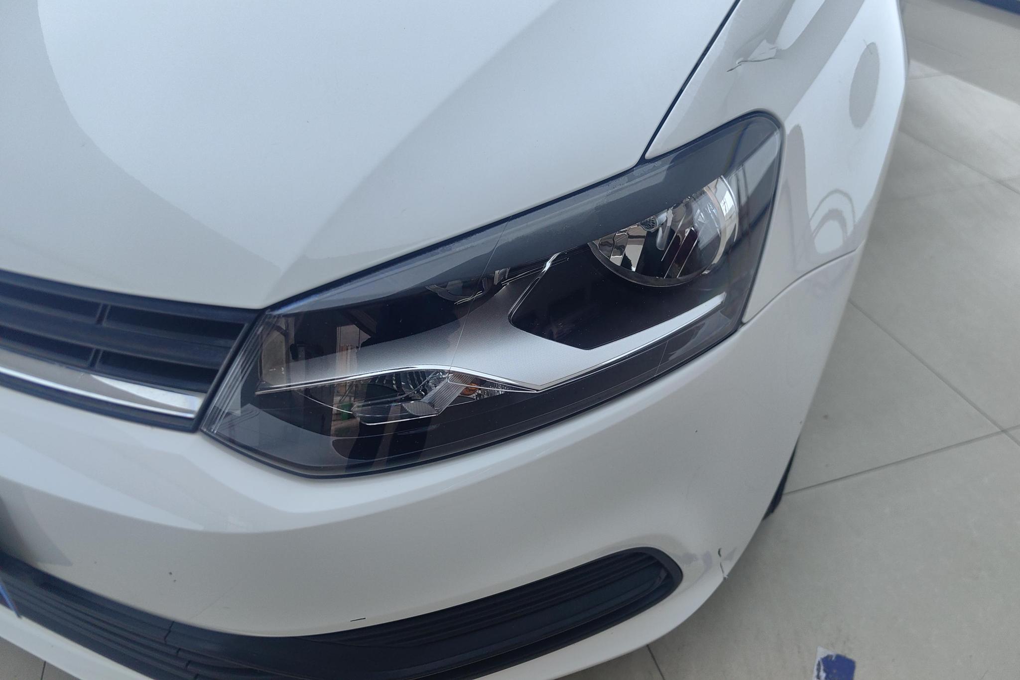 Volkswagen Polo 2018 1.5L MT