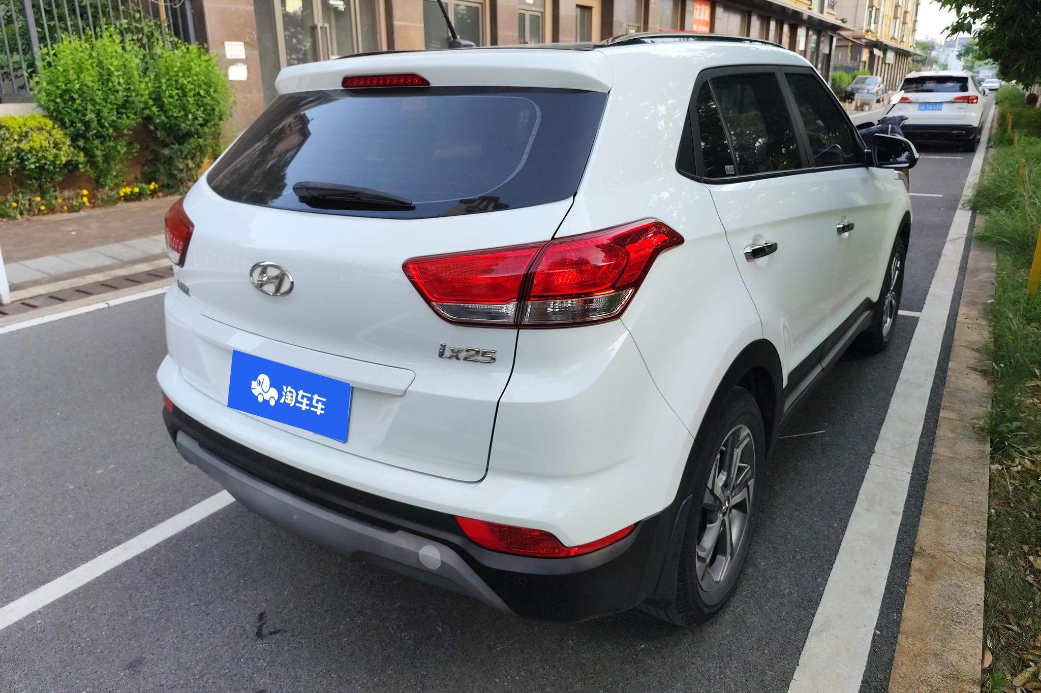 Hyundai ix25 2017 1.6L AT
