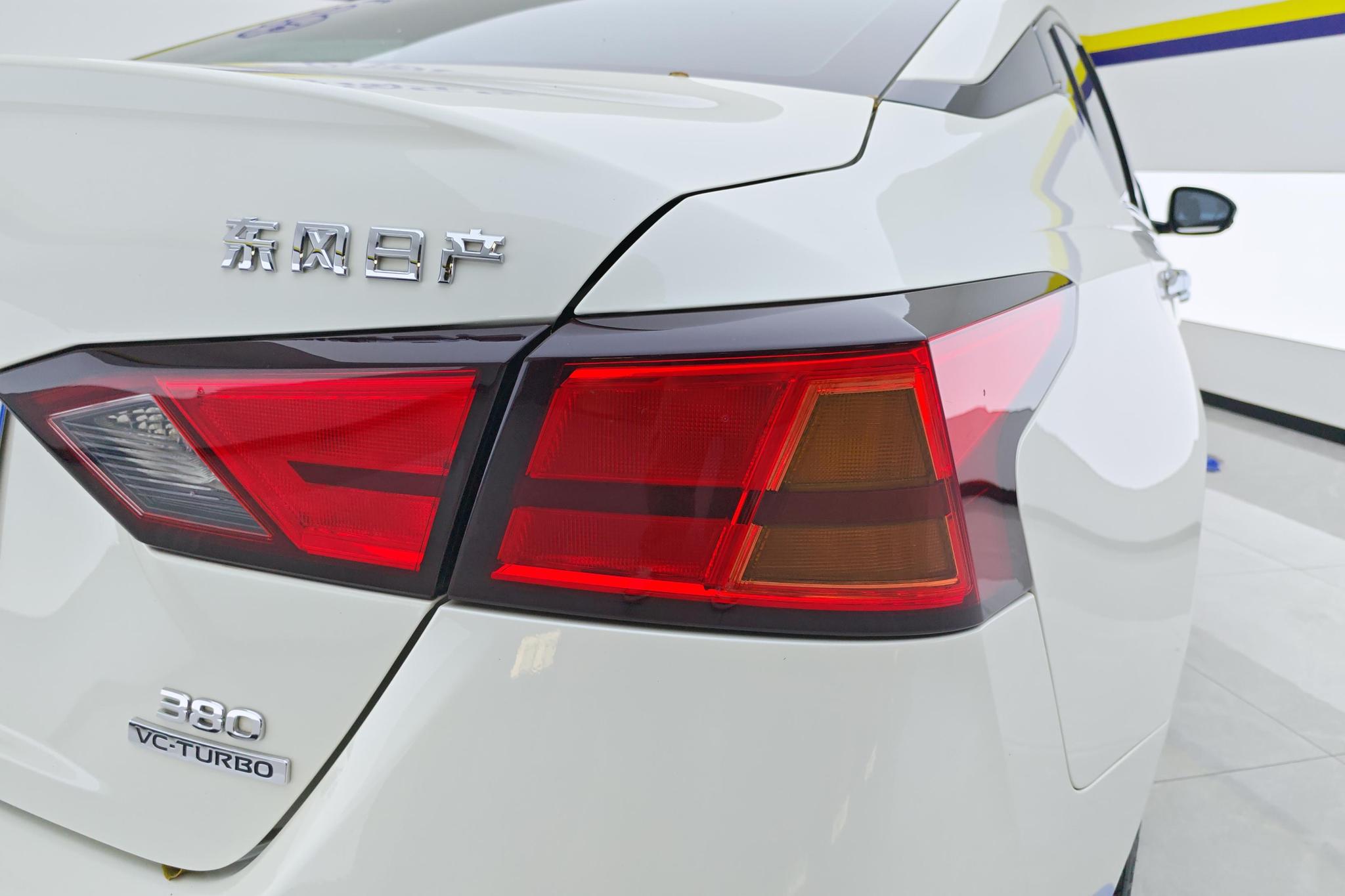 Nissan Teana id 4437508 из Китая 17