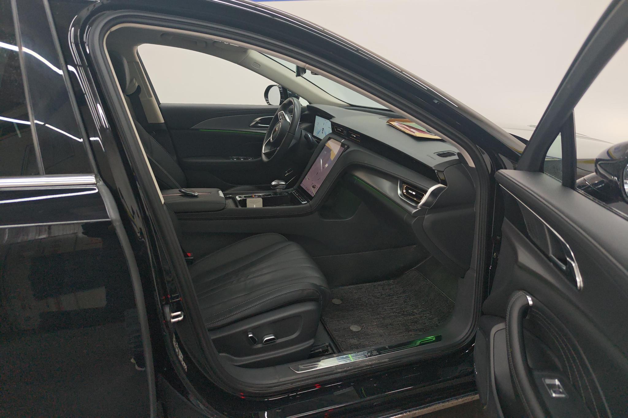 Hongqi H5 2024 2.0T AT