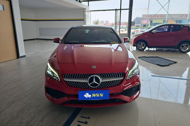 Mercedes-Benz CLA 2018 CLA 200 — фото 2