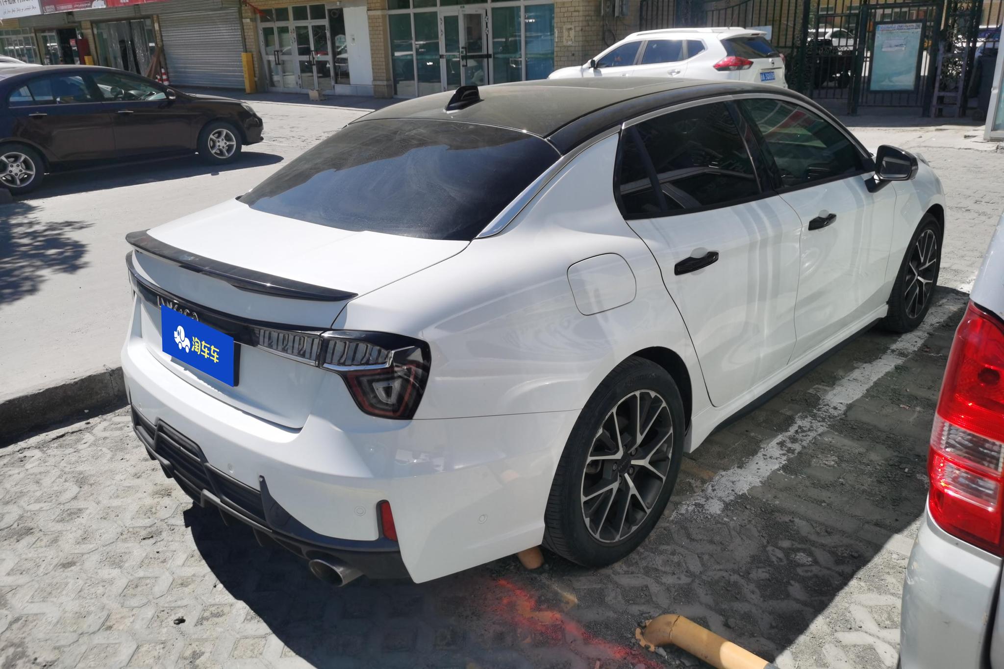 Lynk & Co 03 2018 1.5TD DCT Pro