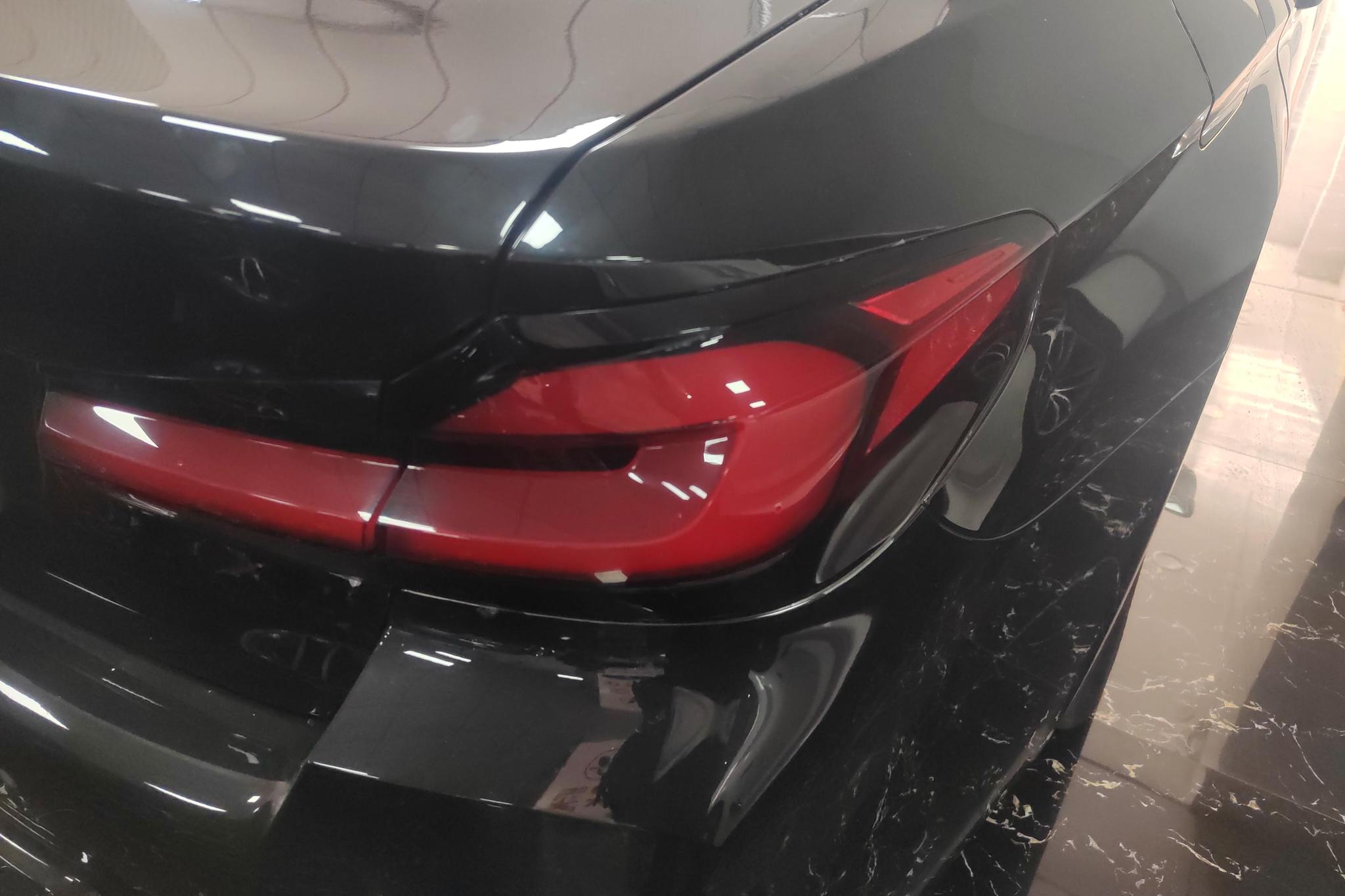 BMW 5 серииPHEV 5 PHEV 2022 535Le M Sport