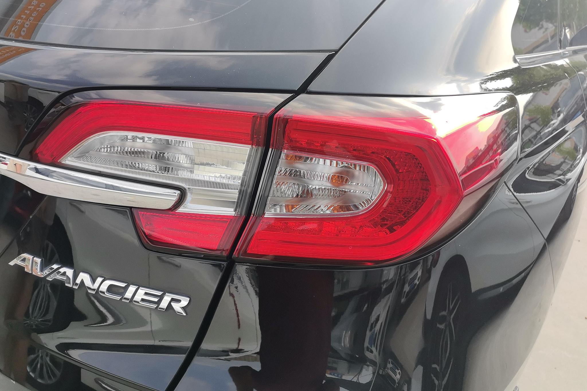 Honda Avancier 2019 240TURBO Elite
