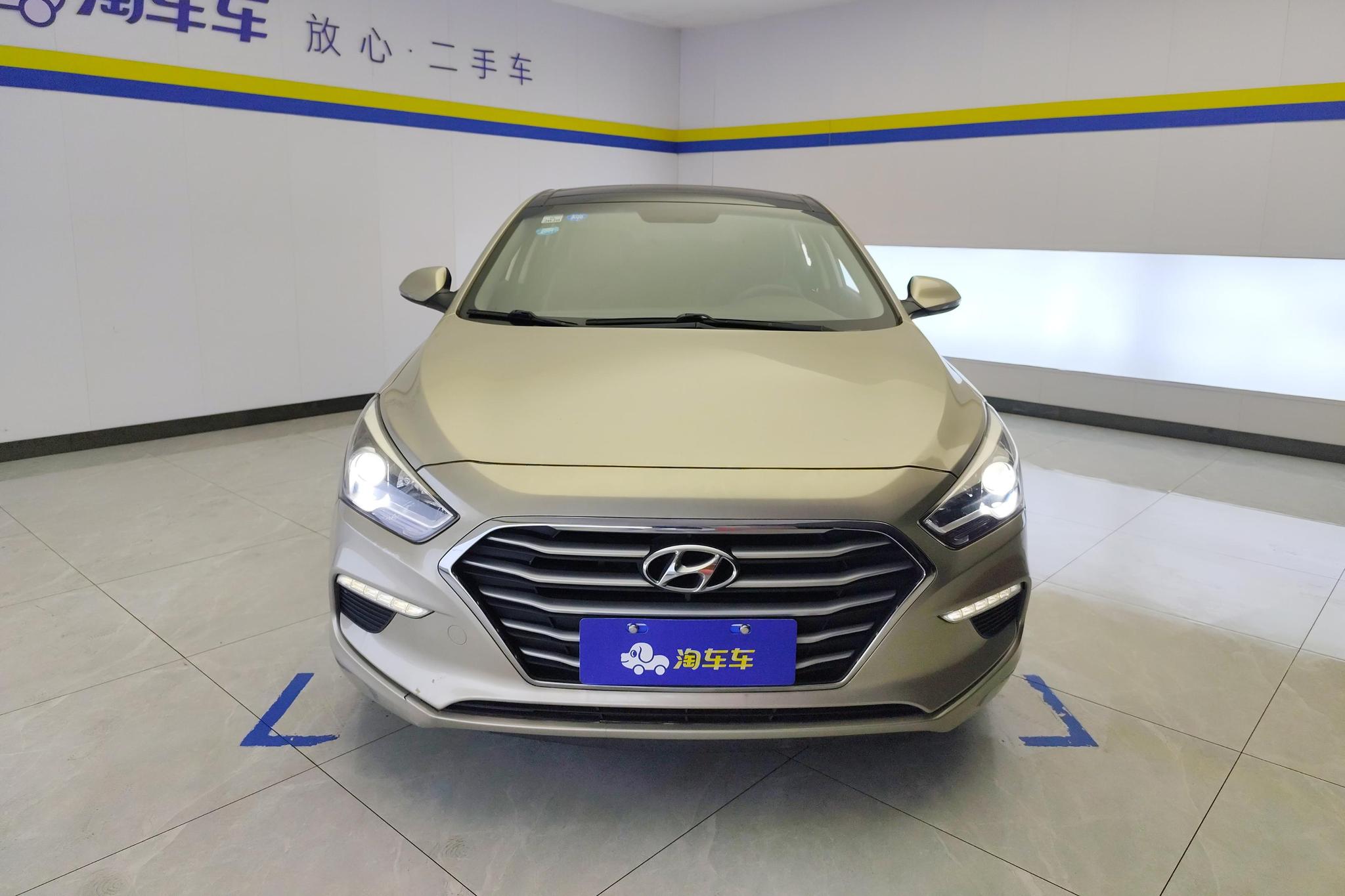 Hyundai Mistra 2017 1.8L AT Luxury DLX V