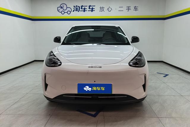 Geely Galaxy Xingyuan 2025 310km — фото 2