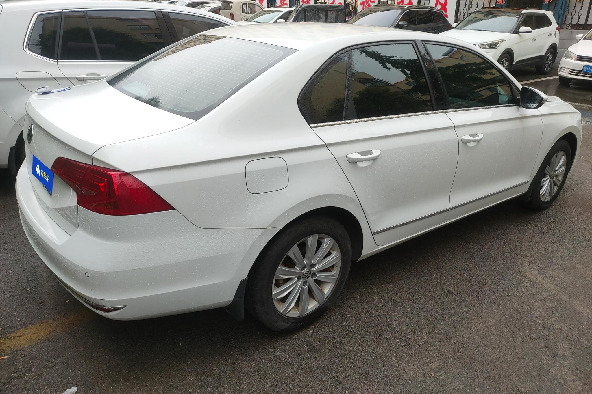 Volkswagen Bora 2017 1.6L AT Comfort