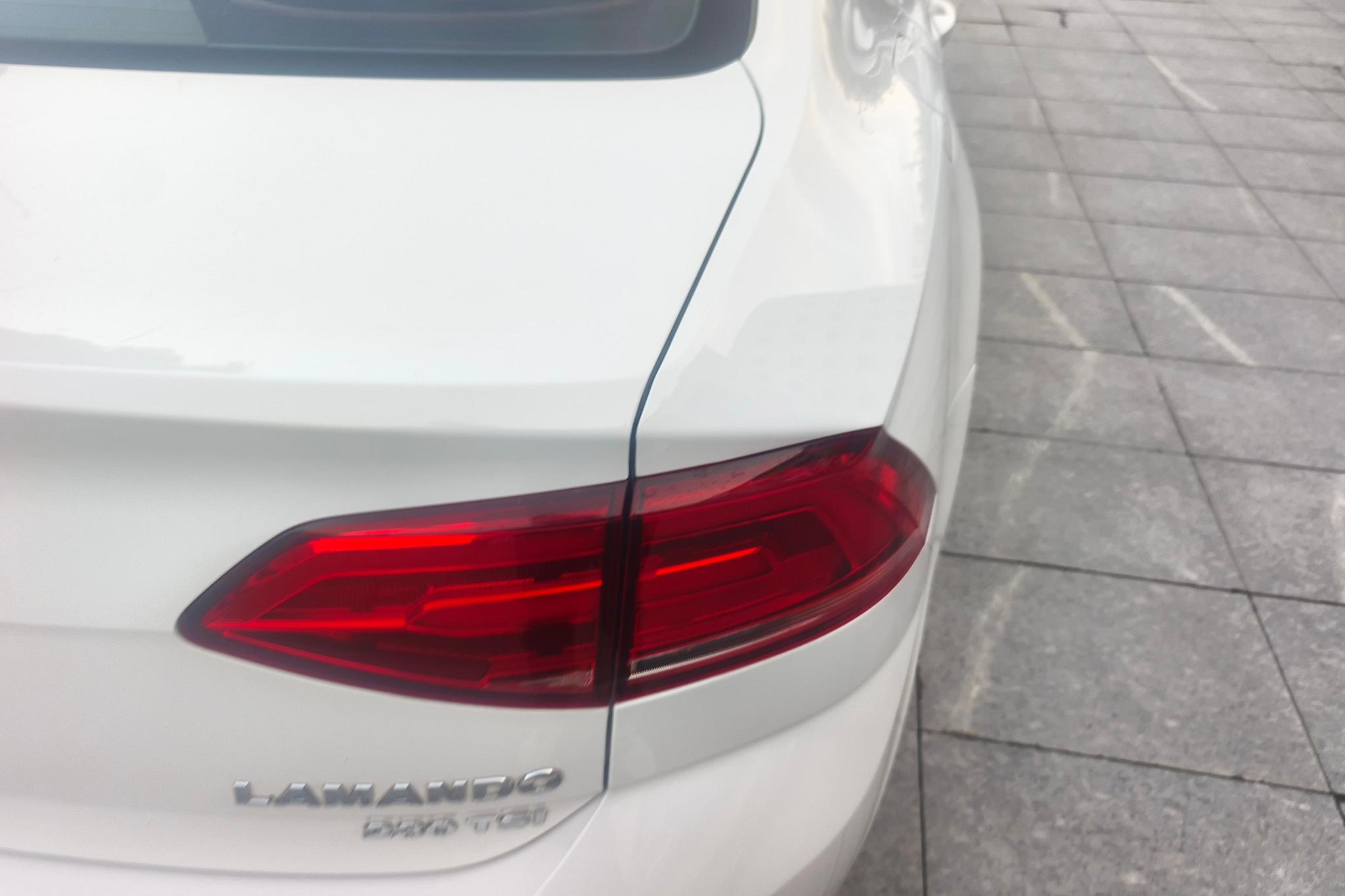 Volkswagen Lamando 2017 230TSI DSG