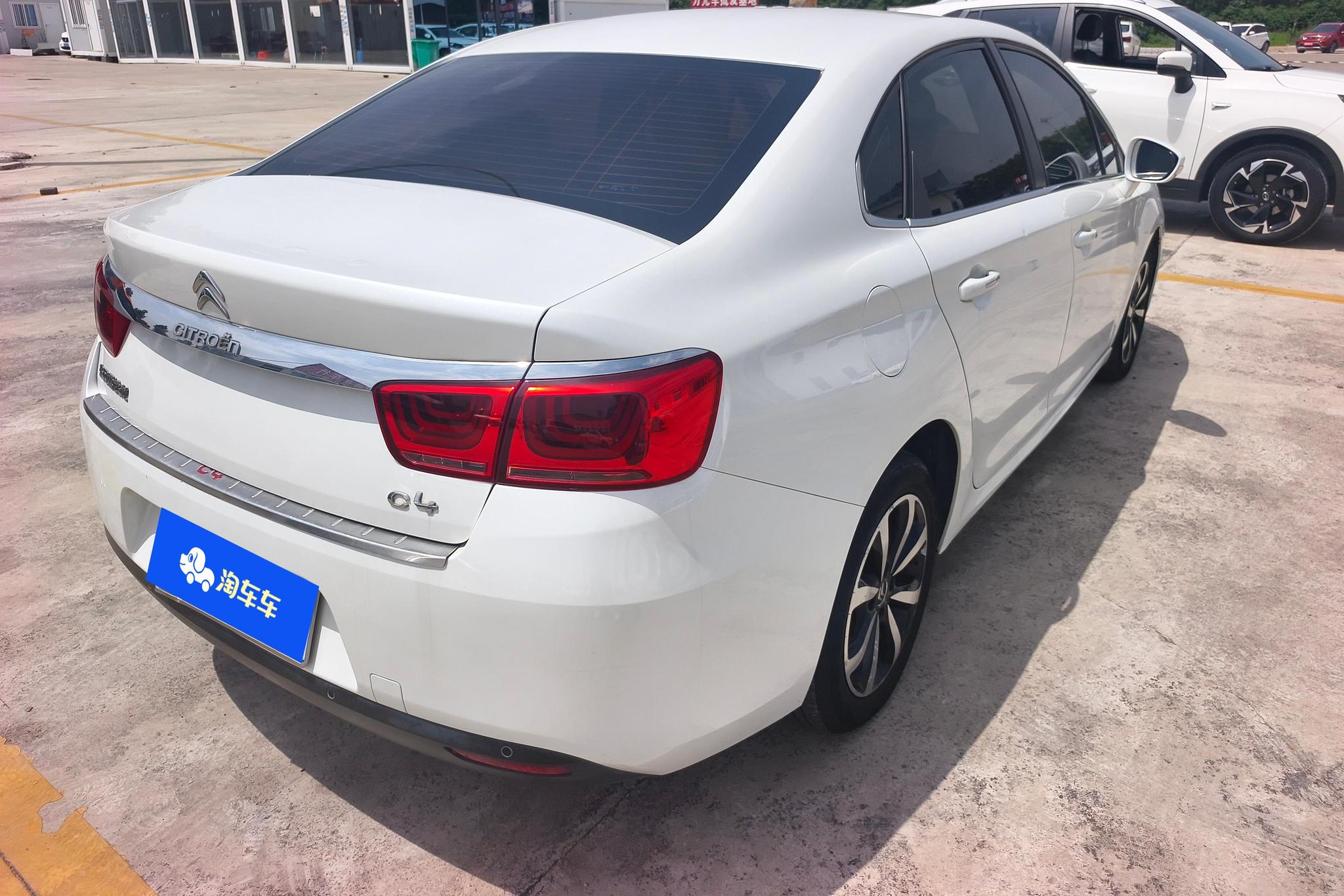 Citroen C4 2016 1.6L MT Comfort