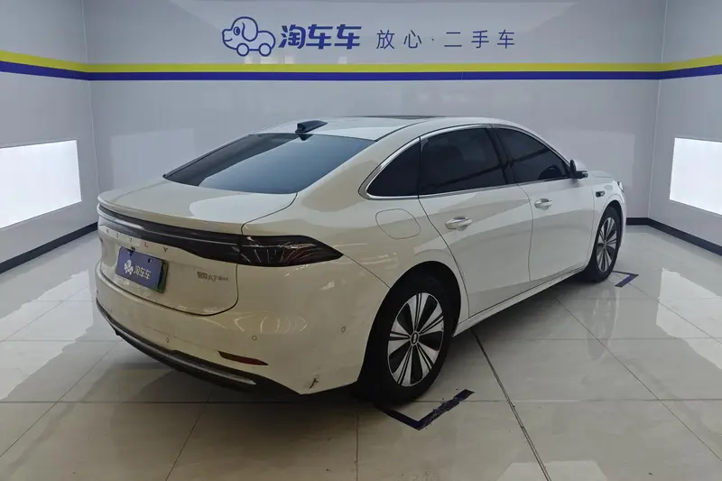 Geely Galaxy A7 EM — фото 3