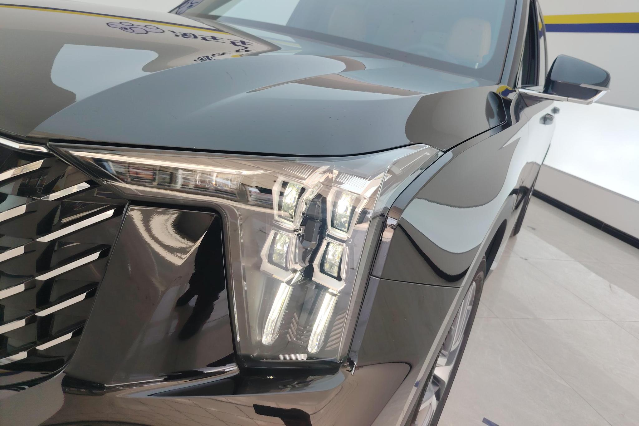 GAC GS8 2024 2.0TGDI Luxury Smart Connect
