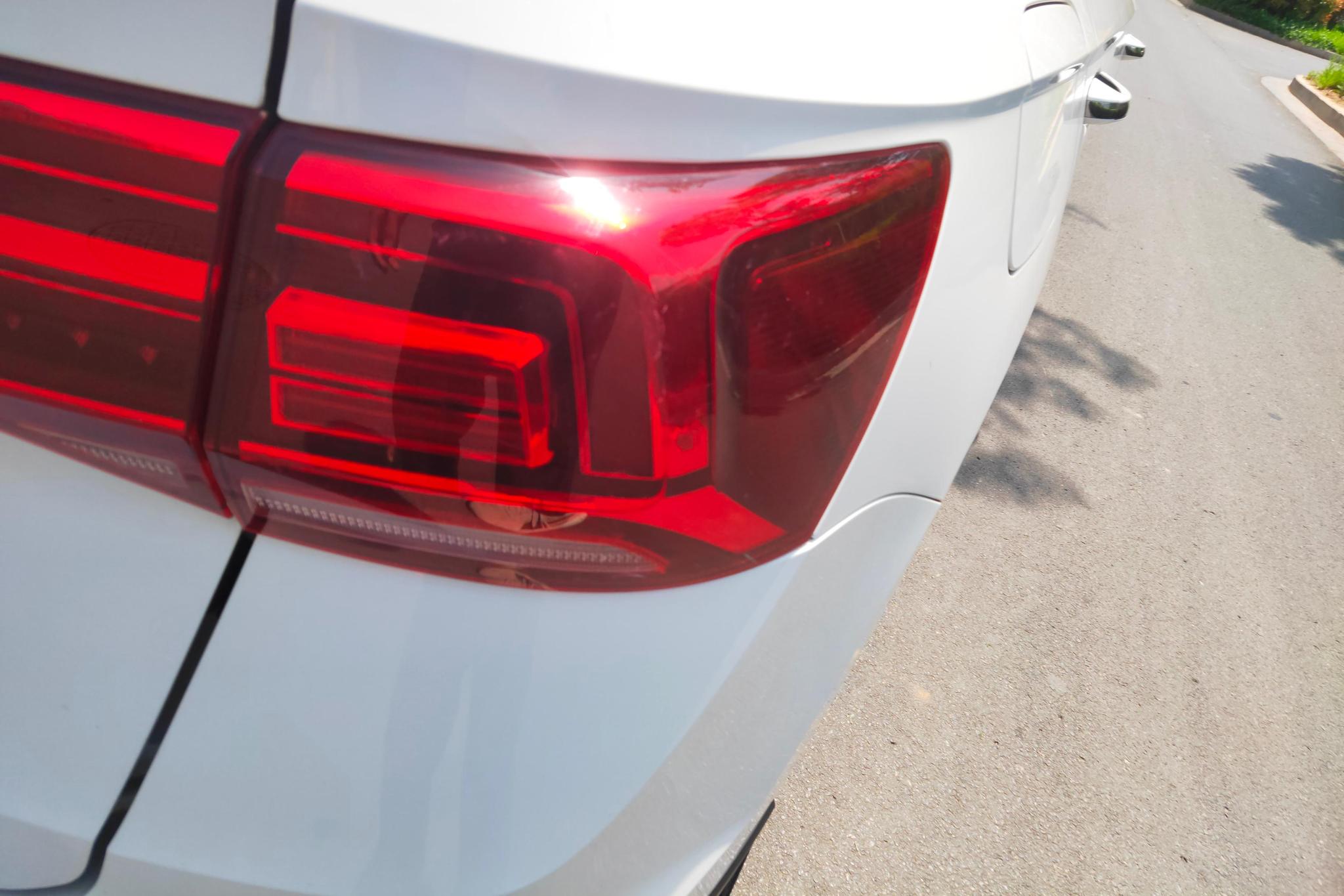 Volkswagen Tharu 2021 280TSI Comfort
