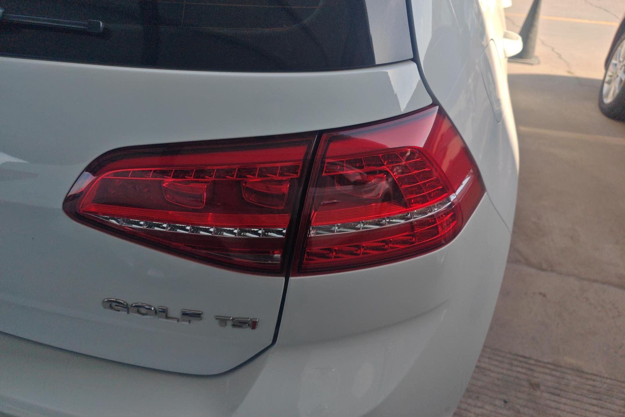 Volkswagen Golf 2015 1.4TSI AT Comfort
