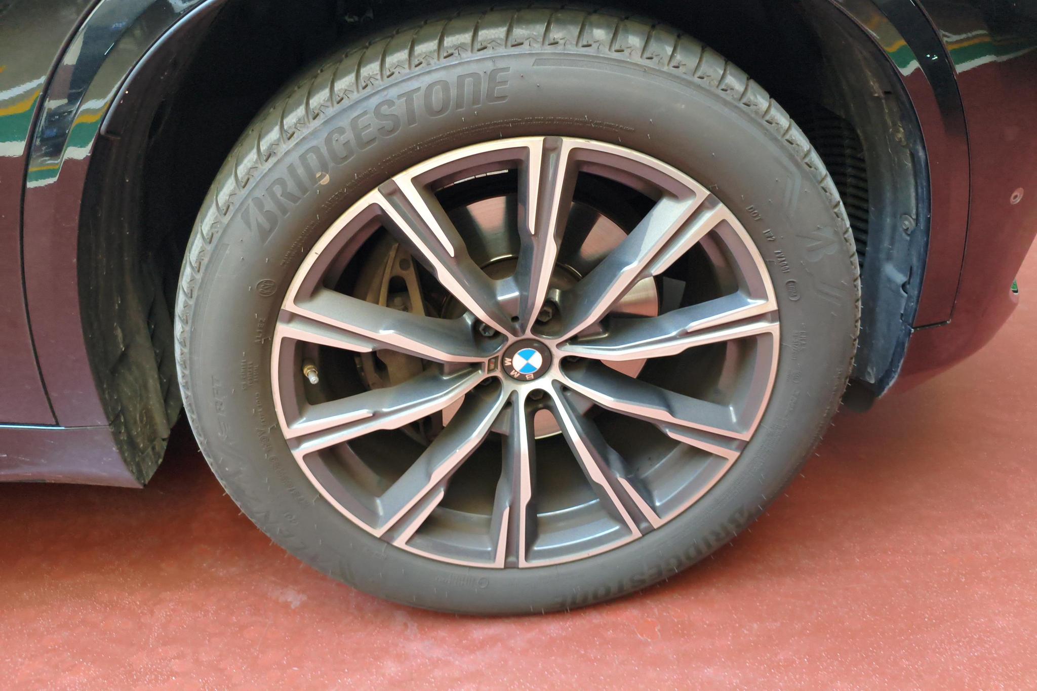 BMW X5 2021 xDrive40i M Sport