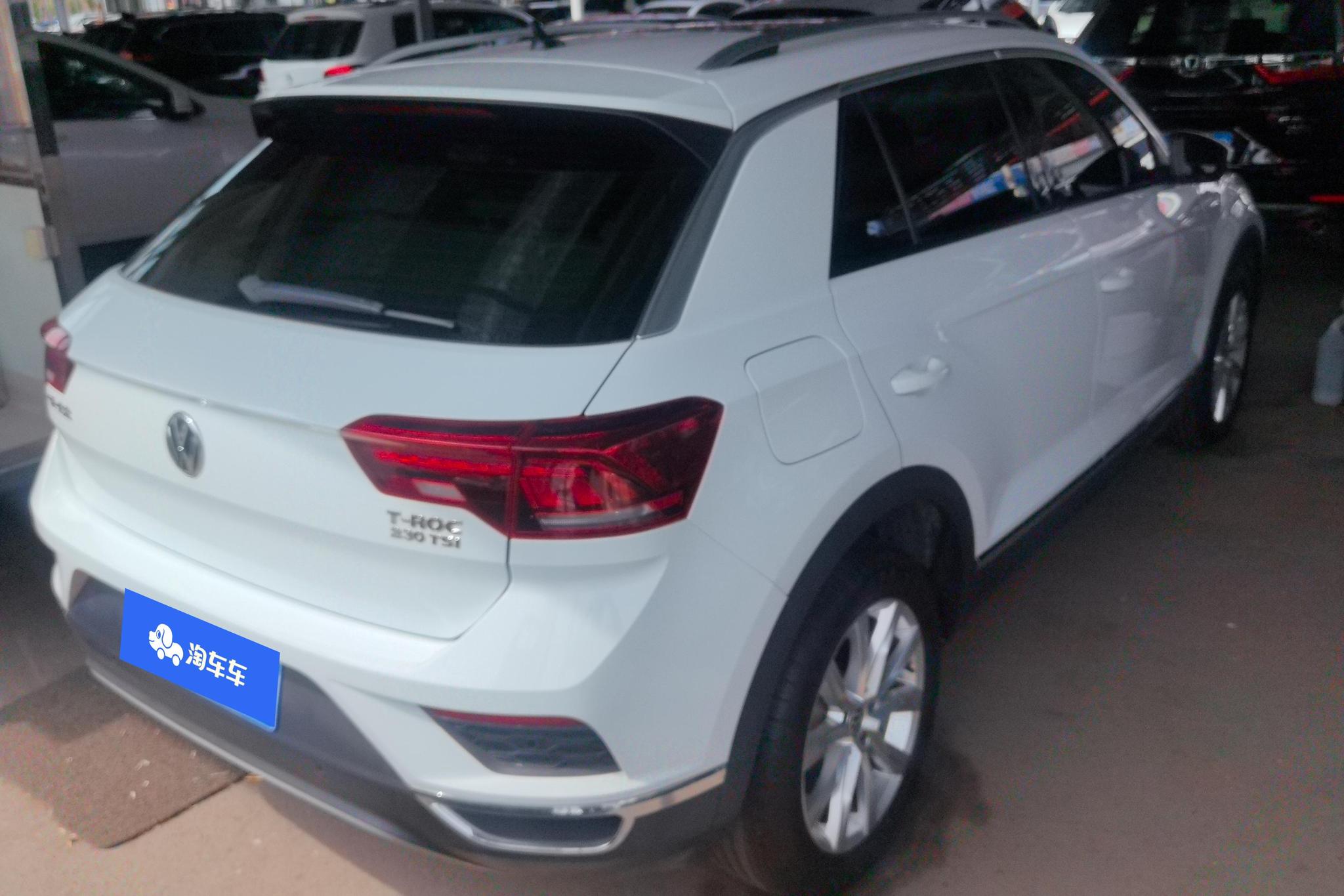 Volkswagen T-Roc 2019 230TSI DSG V
