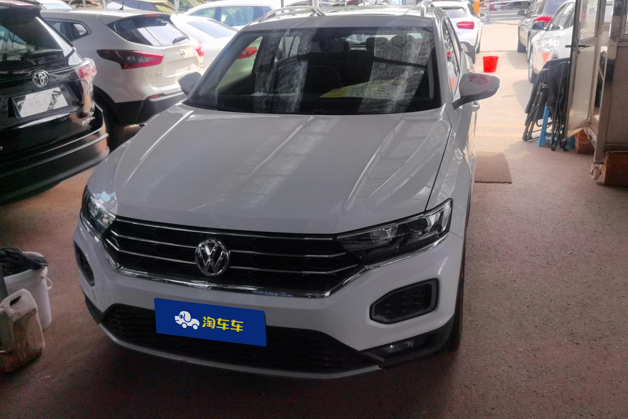 Volkswagen T-Roc 2019 230TSI DSG V