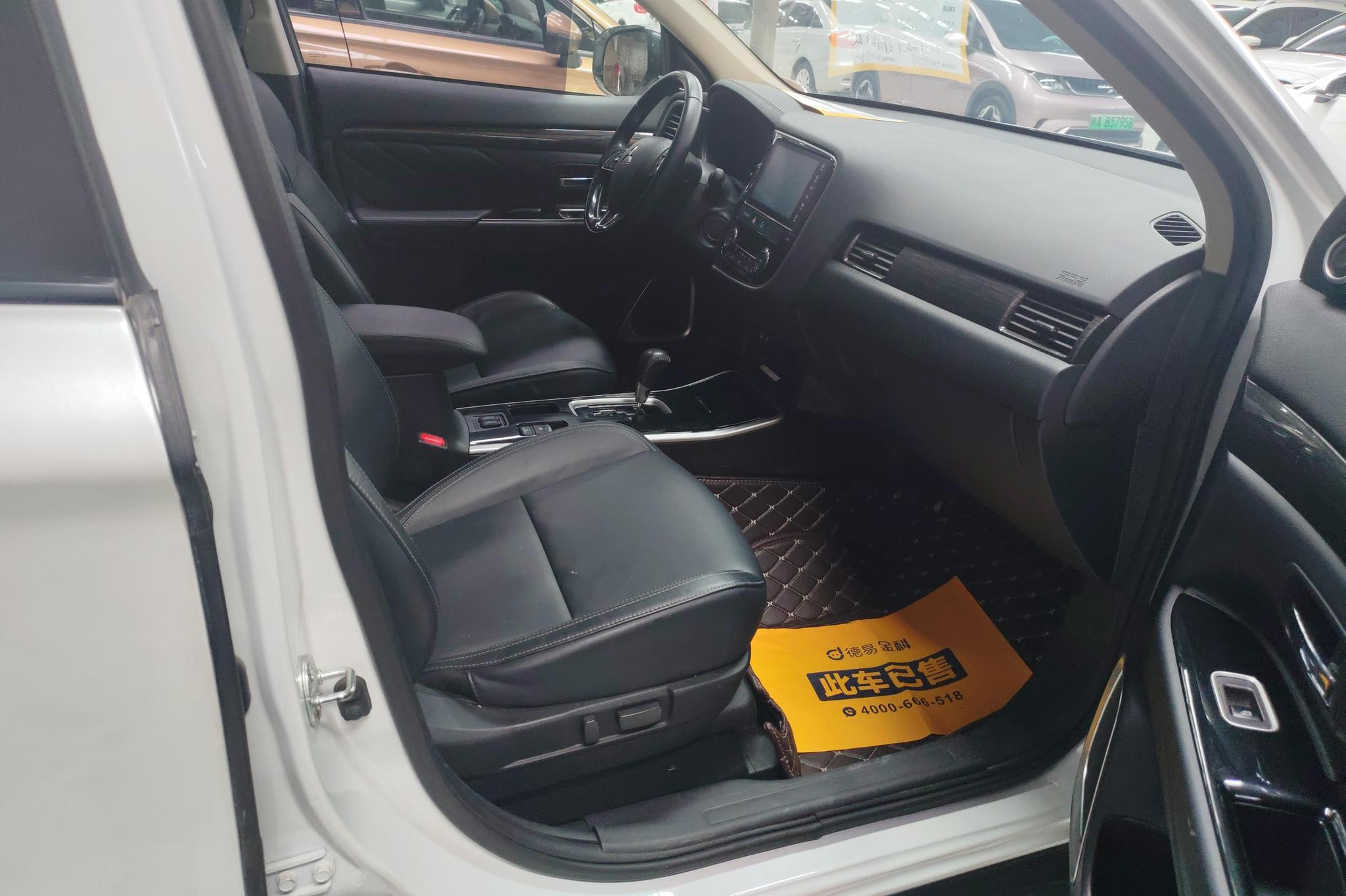 Mitsubishi Outlander 2019 2.0L Enjoy 5 мест VI