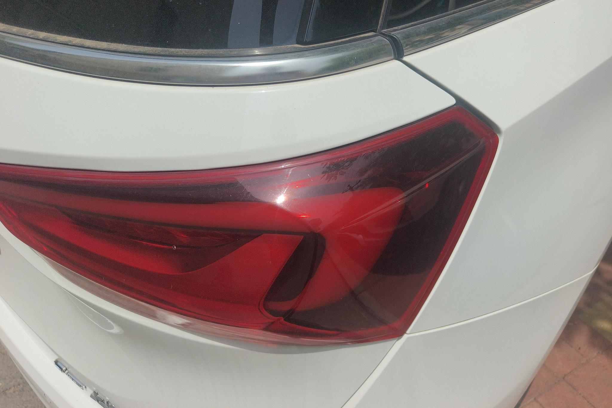 Buick GL6 2021 323T Luxury