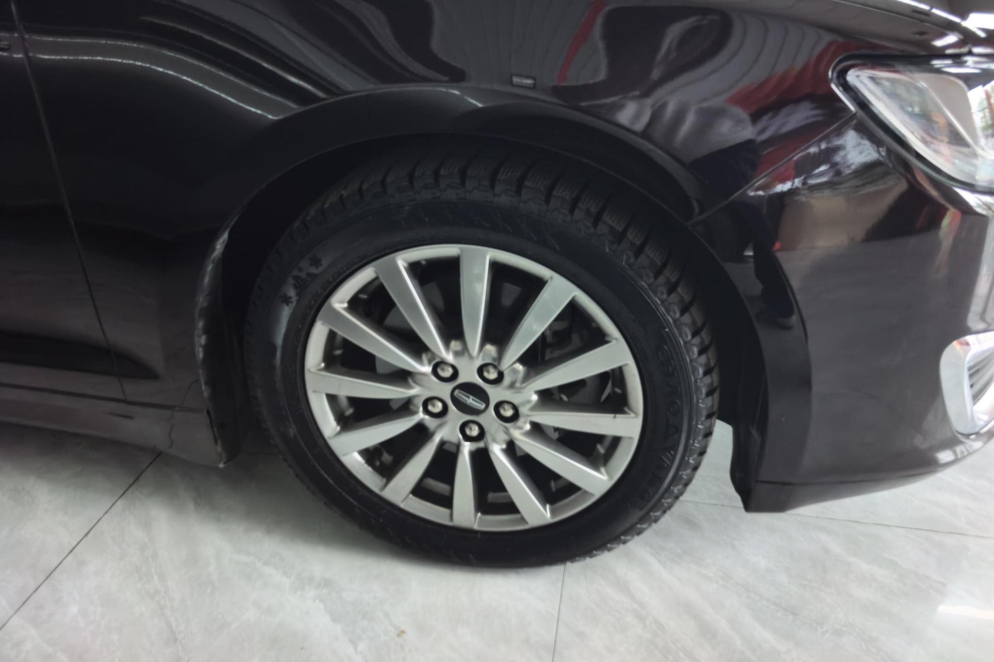 Lincoln MKZ 2020 2.0T Premium