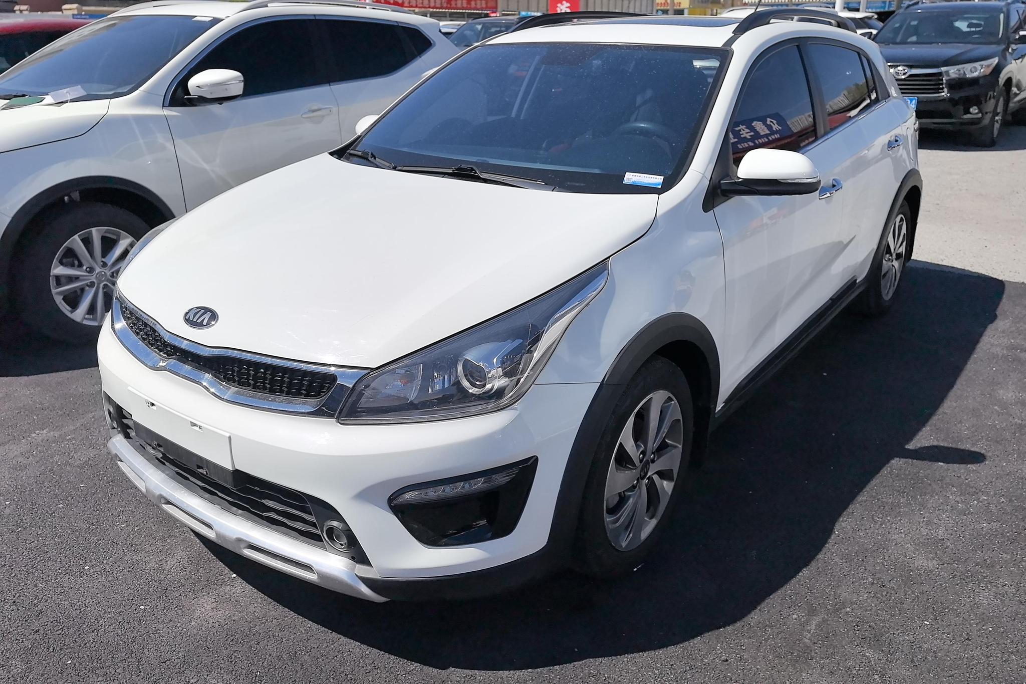 Kia KX CROSS