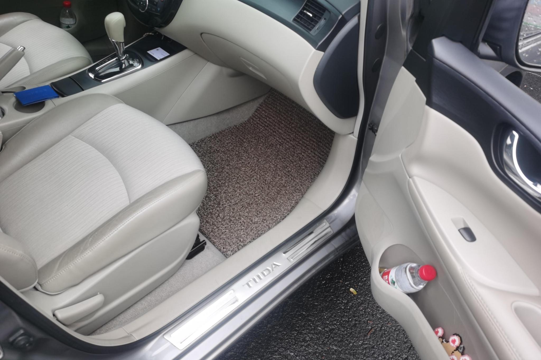 Nissan Tiida 2011 1.6L CVT