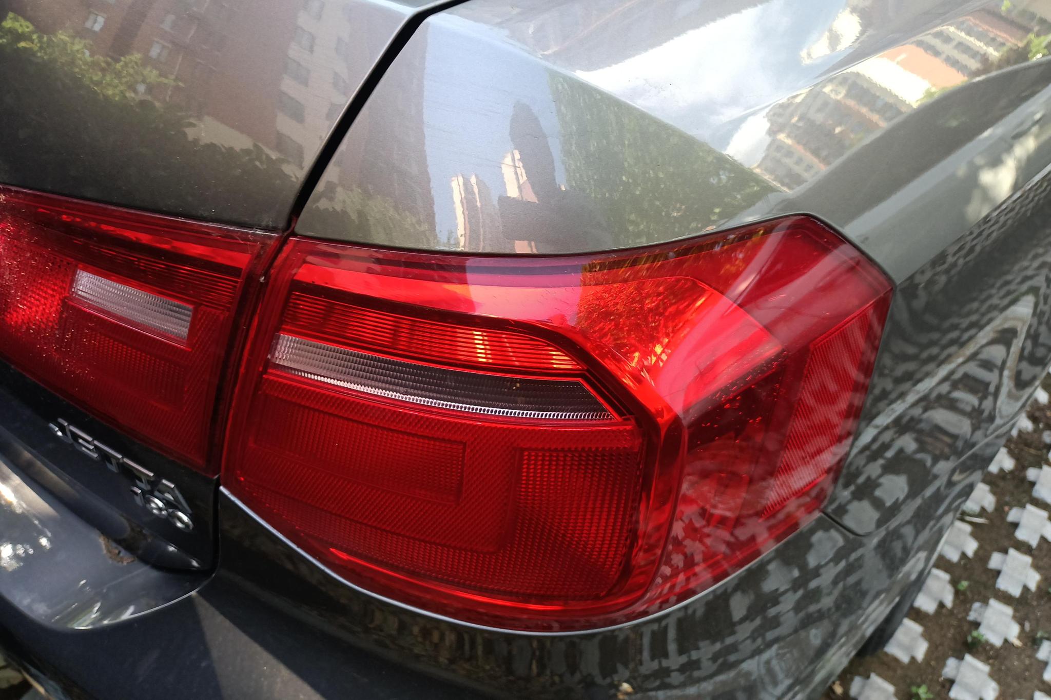 Volkswagen Jetta 2015 1.6L AT Fashion