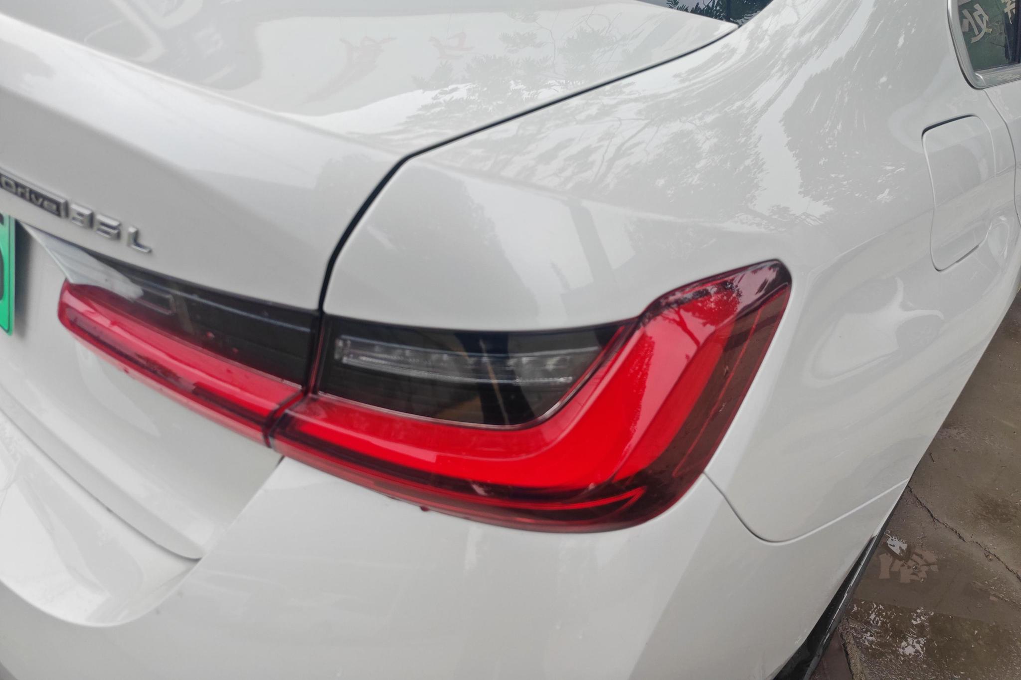 BMW i3 2023 eDrive35L