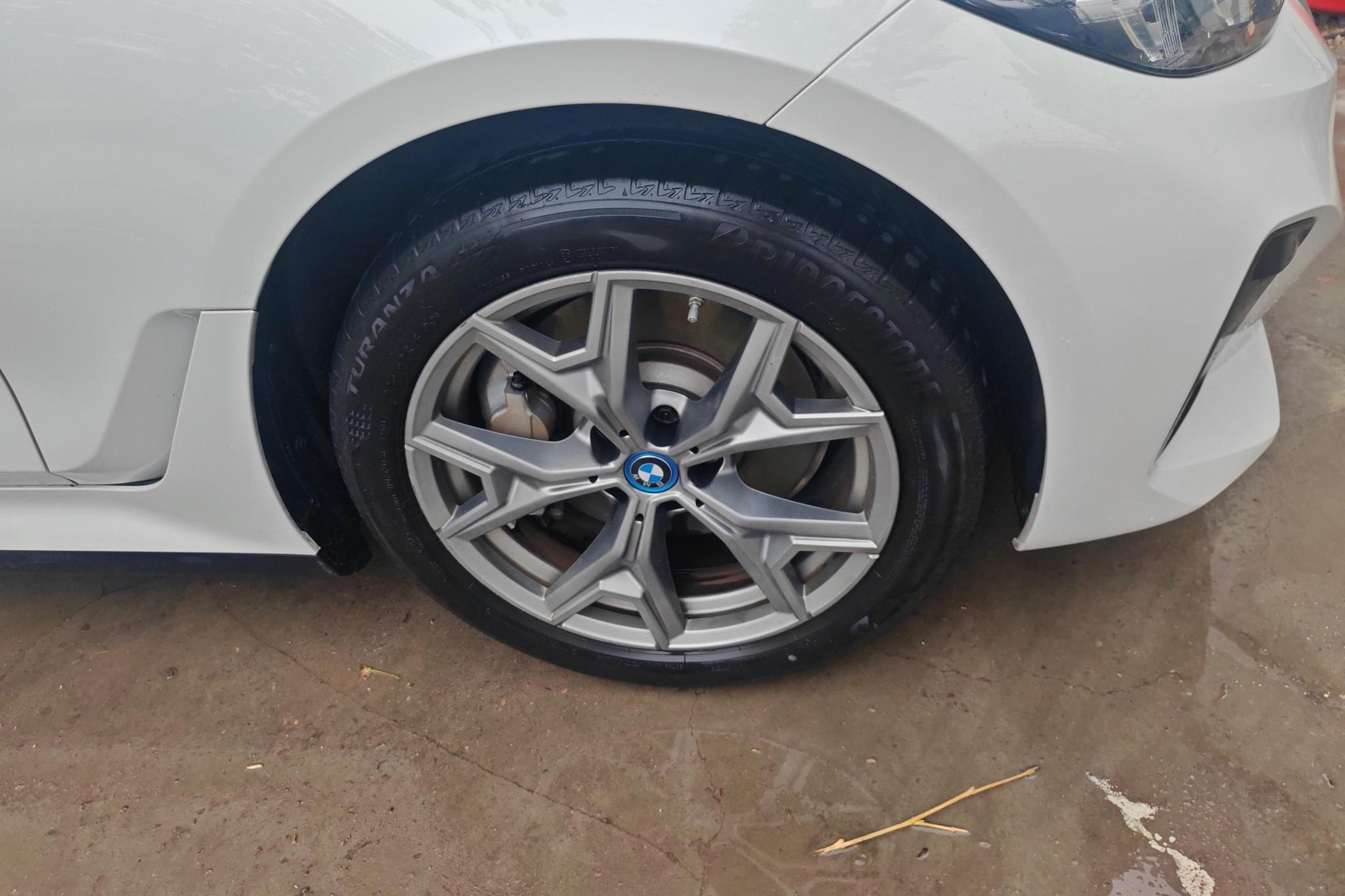 BMW i3 2023 eDrive35L