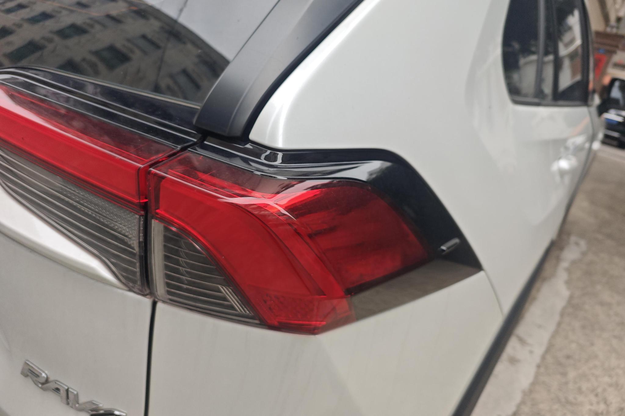 Toyota RAV4 2023 2.0L CVT PLUS