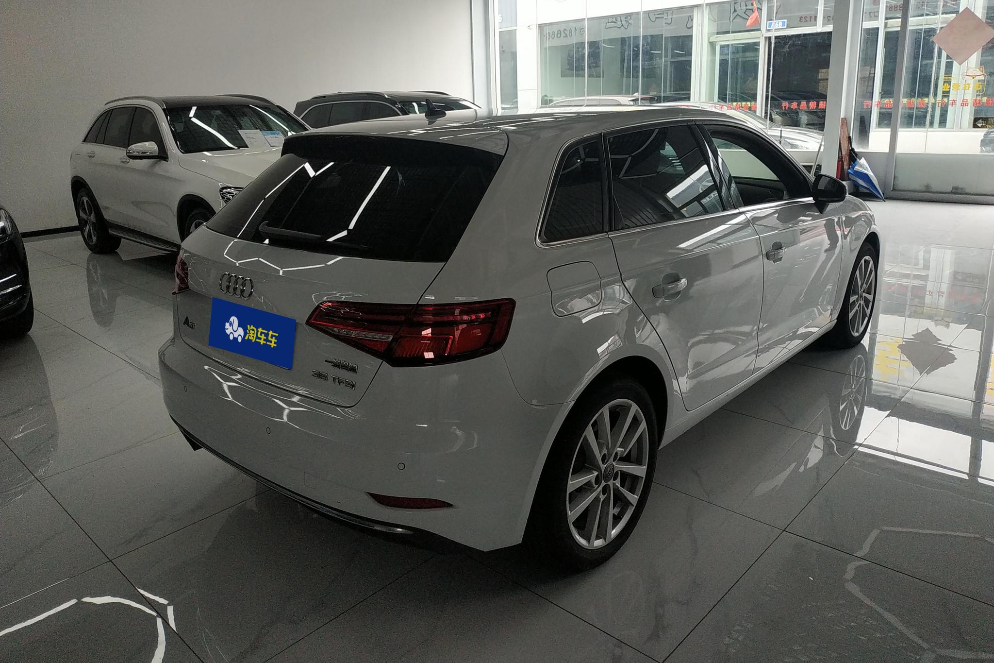Audi A3 2019 Sportback 35 TFSI V