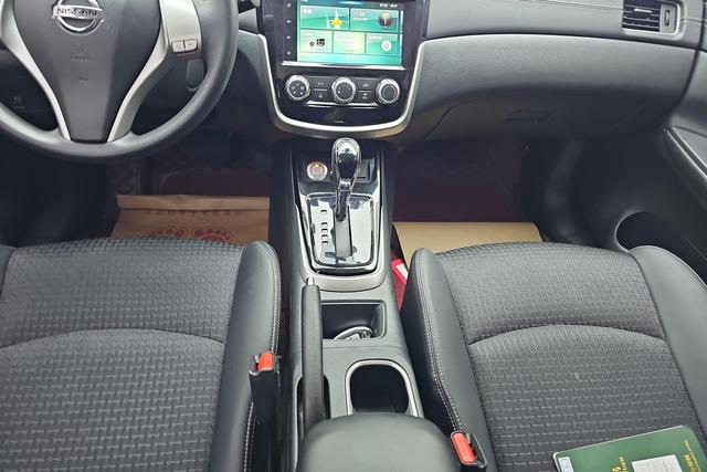 Nissan TIIDA 2019 1.6 L CVT VI — фото 12