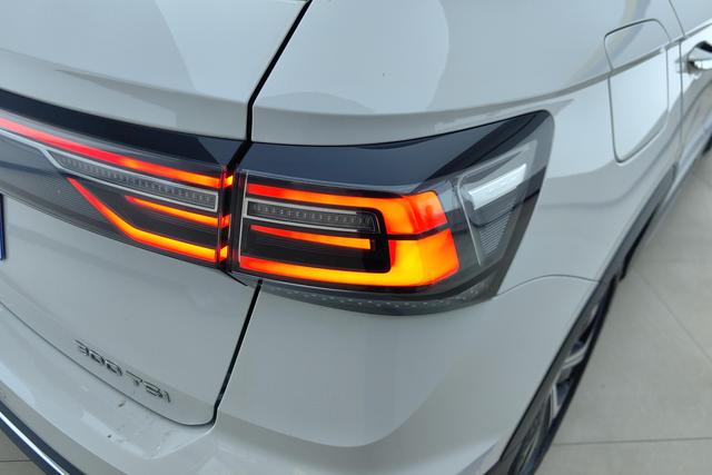 Volkswagen Tharu 2023 300 TSI 2 WD — фото 11