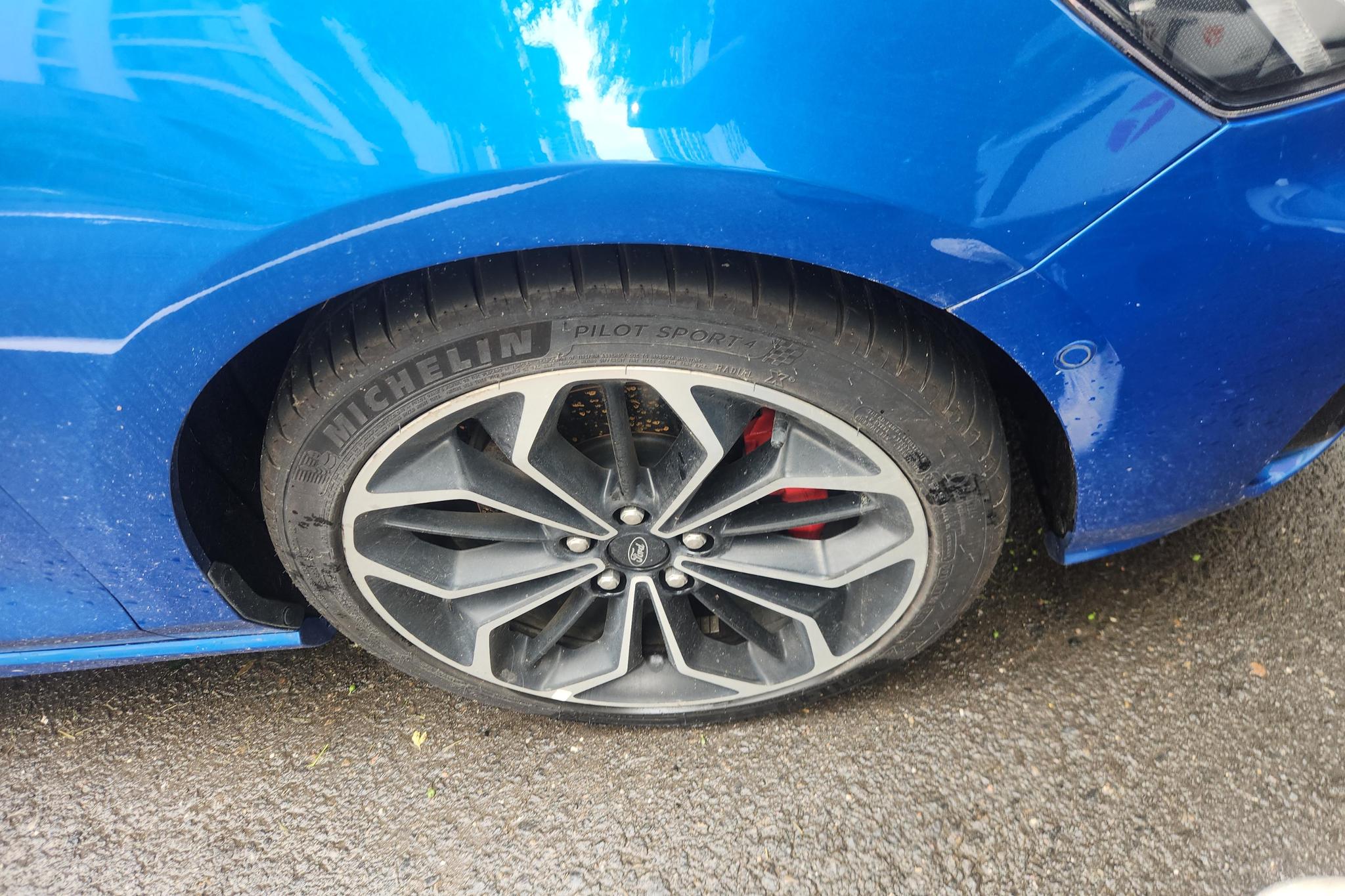 Ford Focus 2020 EcoBoost 180 AT ST Line