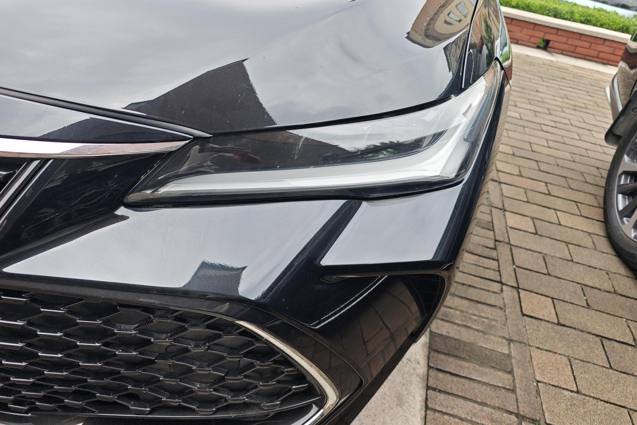 Toyota Avalon 2023 2.5L AT Luxury