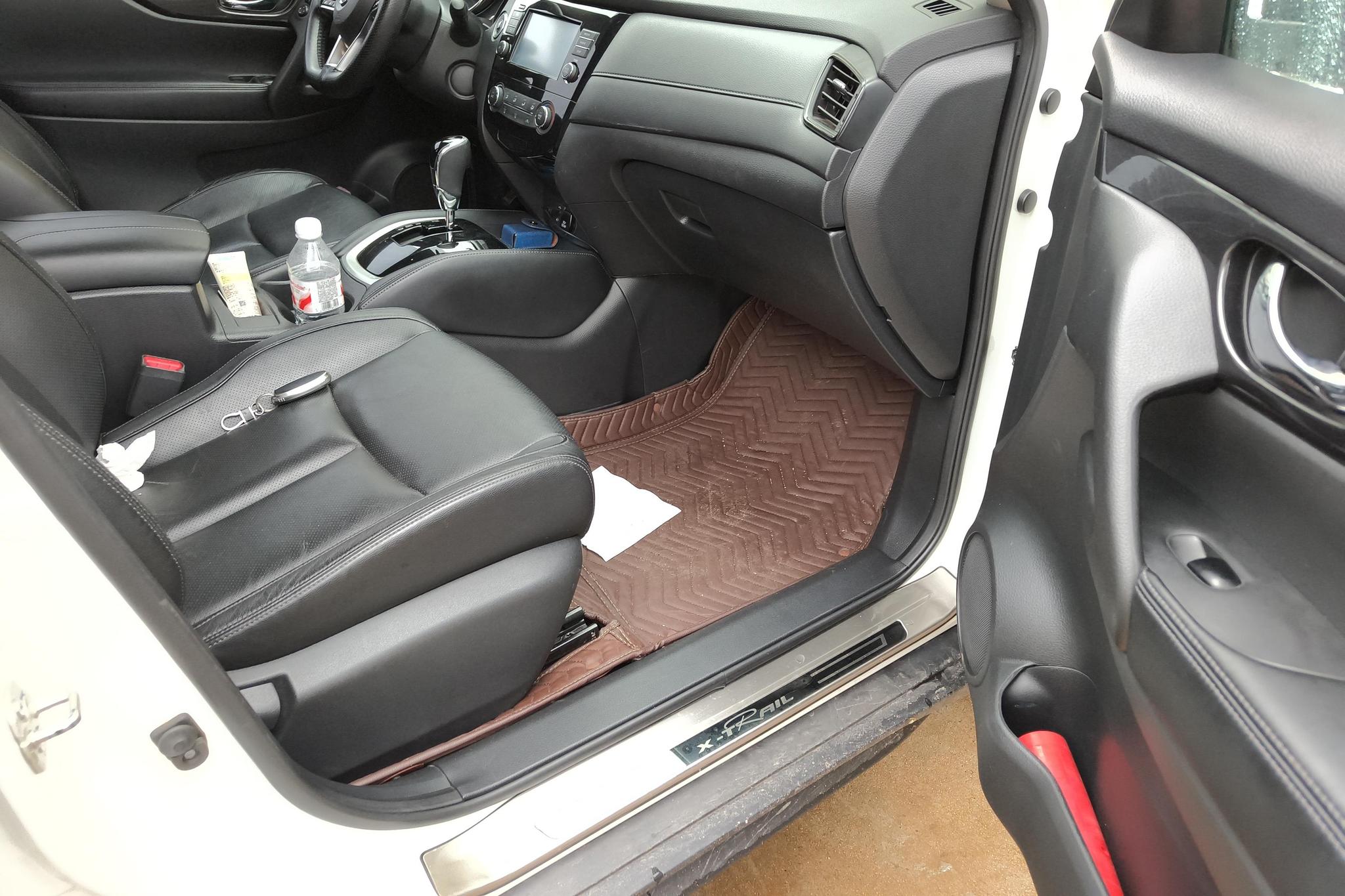 Nissan X-Trail 2017 2.0L CVT Comfort 2WD
