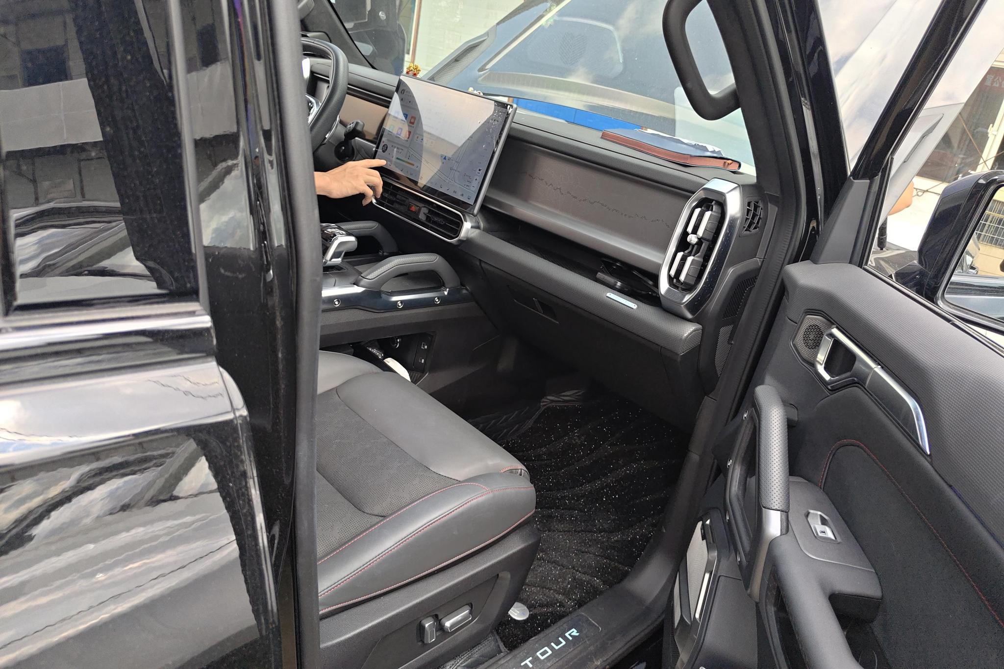 JETOUR Traveller 2024 2.0TD PRO+