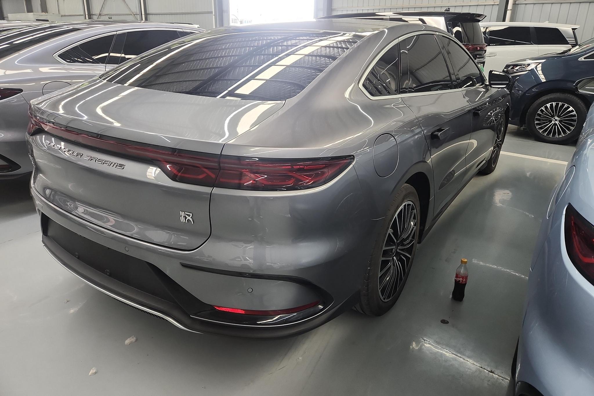 BYD Han DM 2022 DM-i 121KM Premium