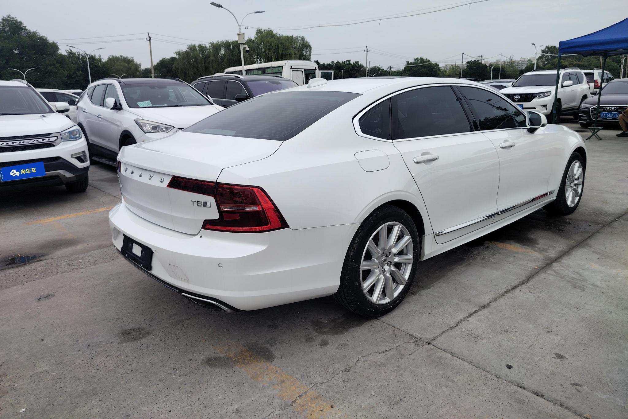 Volvo S90 2020 T5 Luxury