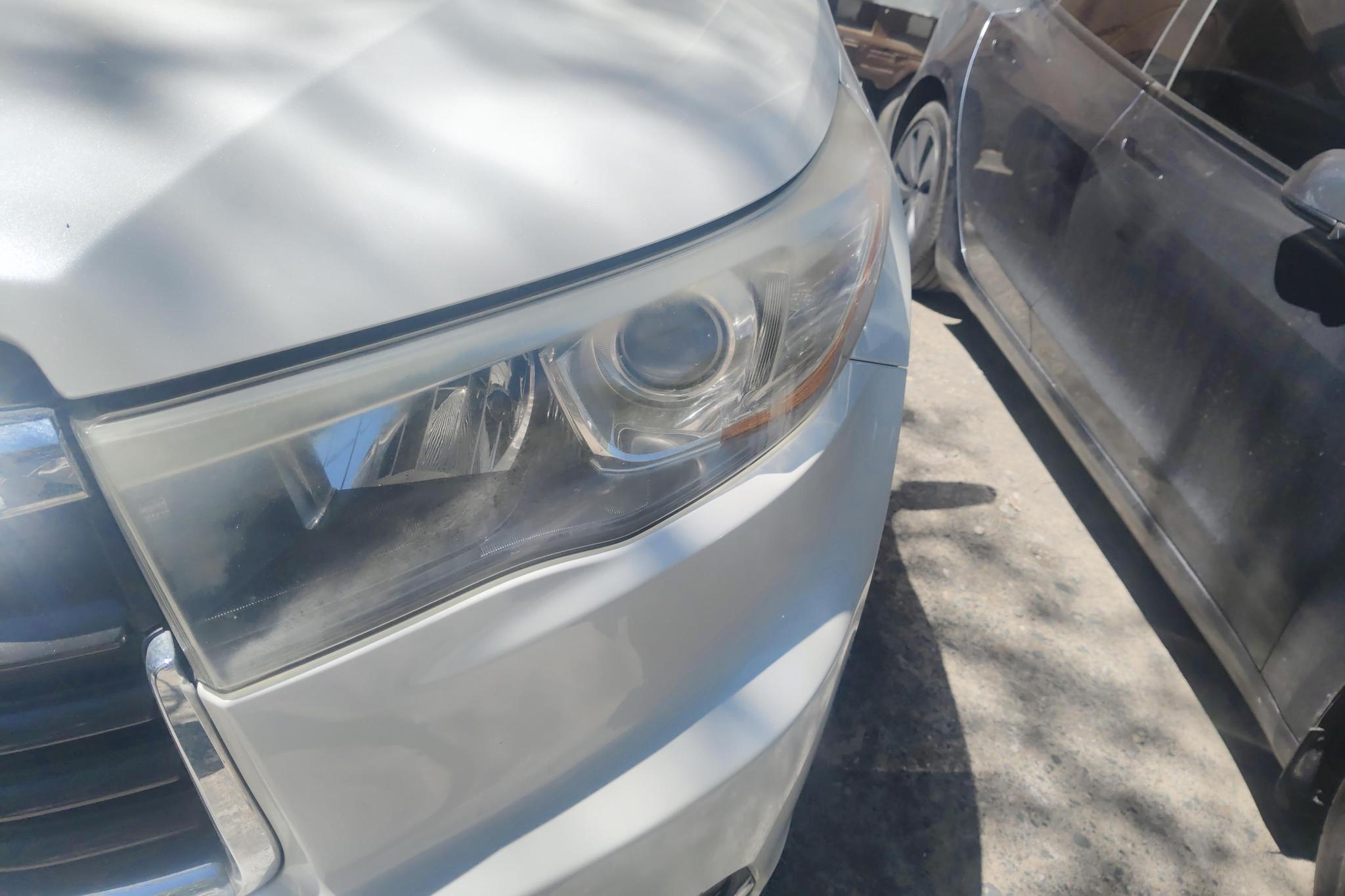 Toyota Highlander 2015 2.0T Luxury 7 мест
