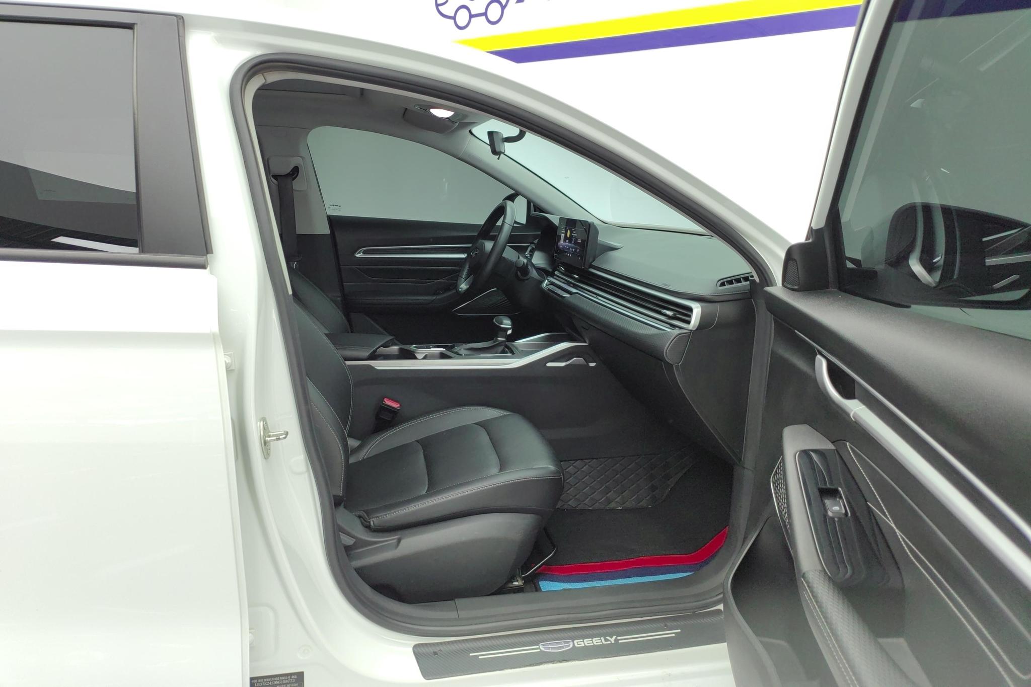 Geely Emgrand 2022 4 1.5L CVT Elite