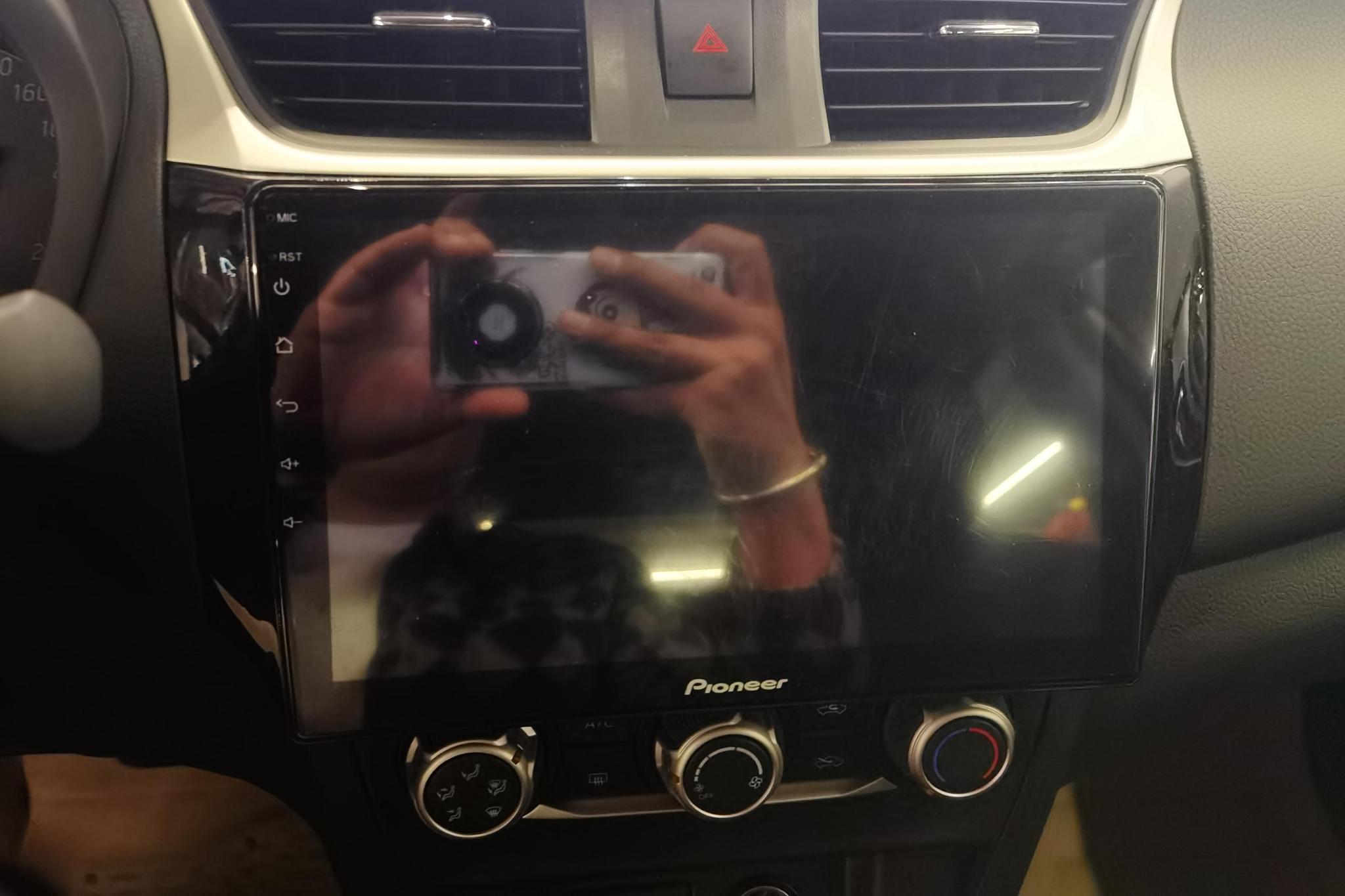 Nissan Xuan Yi id 4467400 из Китая 17