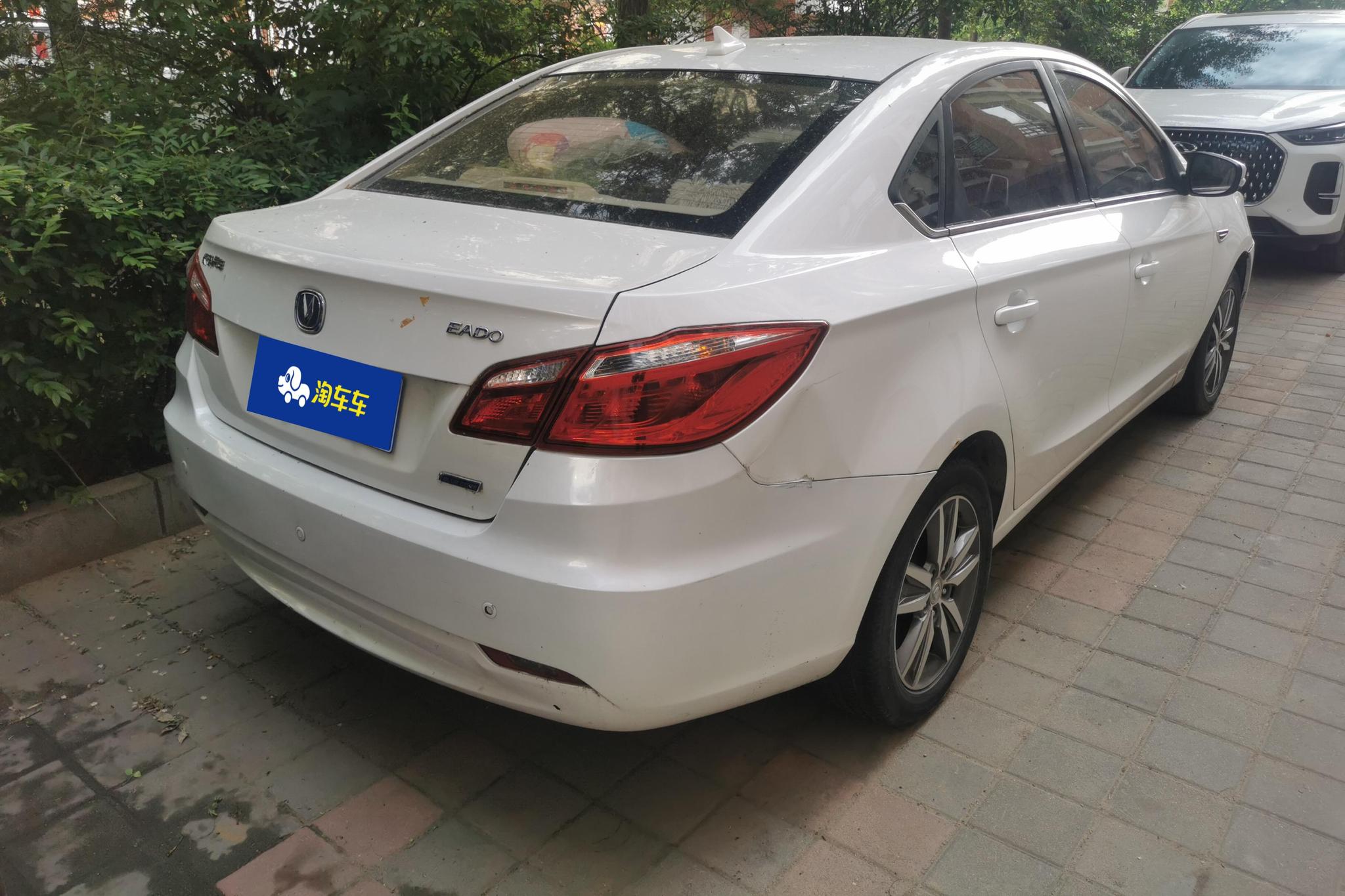 Changan Eado 2015 1.6L AT Luxury