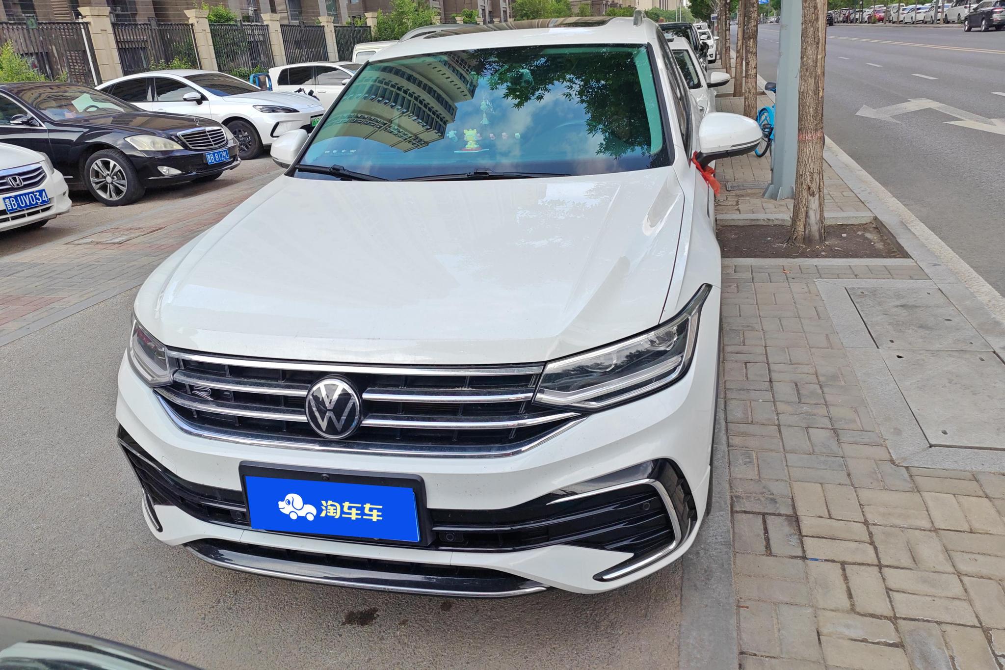 Volkswagen Tiguan L L 2023 330TSI R-Line