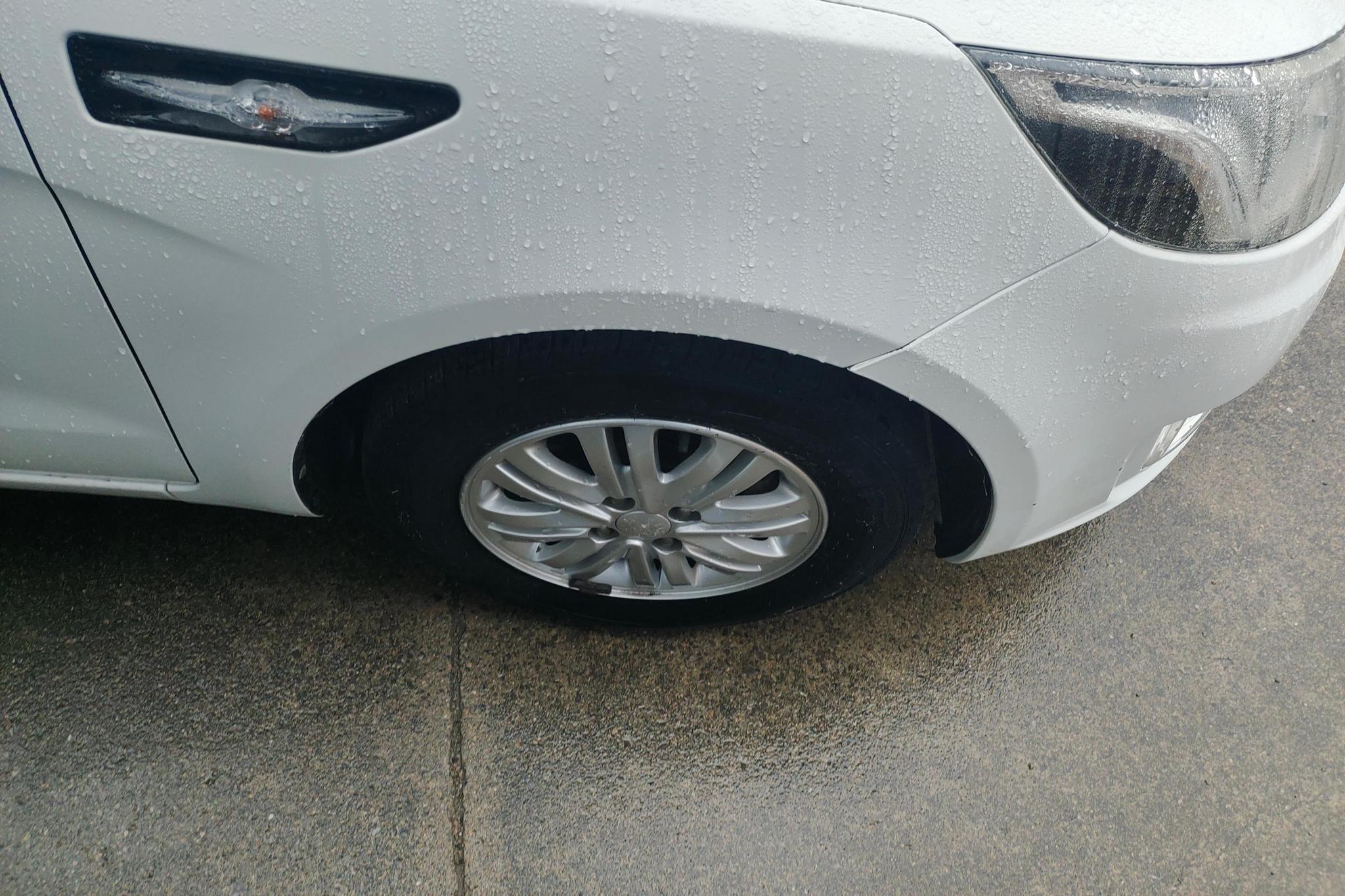 Kia K2 2015 1.4L AT TOP