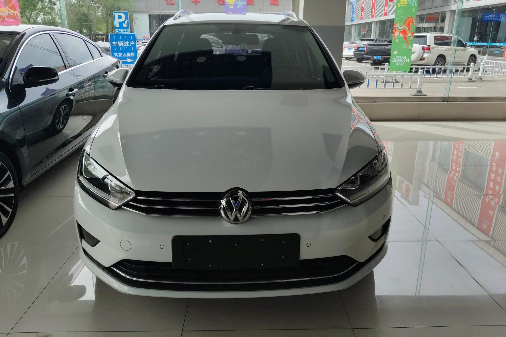 Volkswagen Golf · 2018 230TSI AT