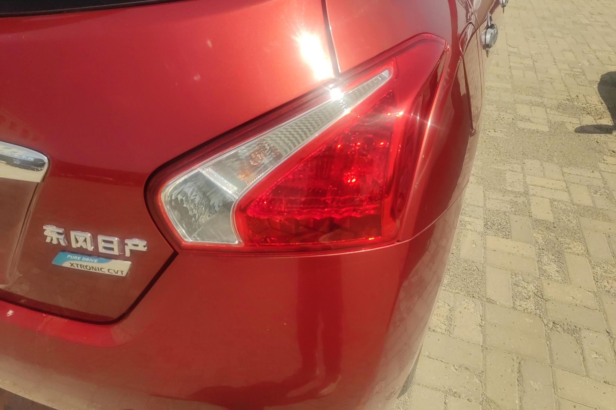 Nissan Tiida 2011 1.6L CVT Comfort