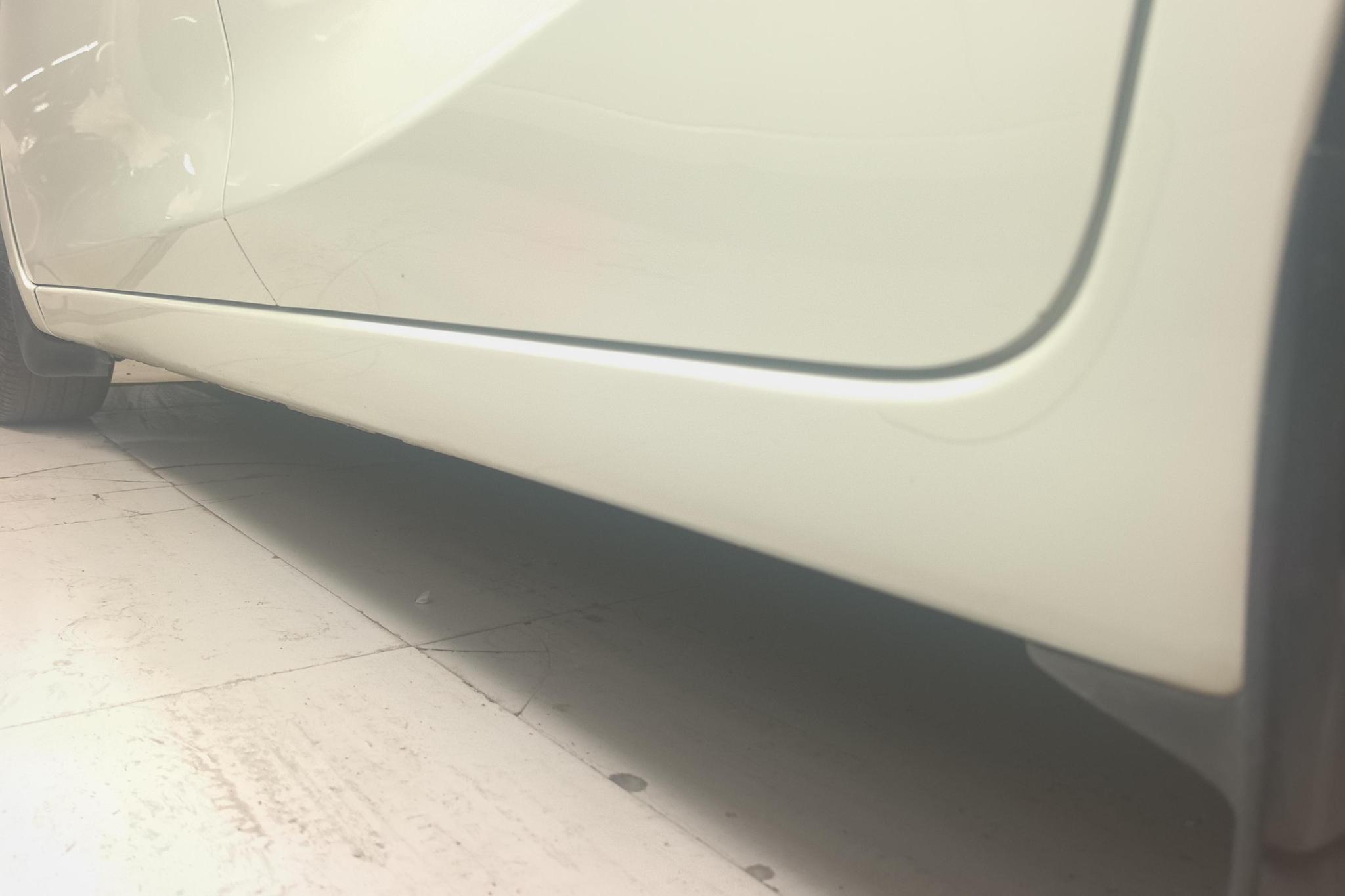 Nissan TIIDA id 4437686 из Китая 16