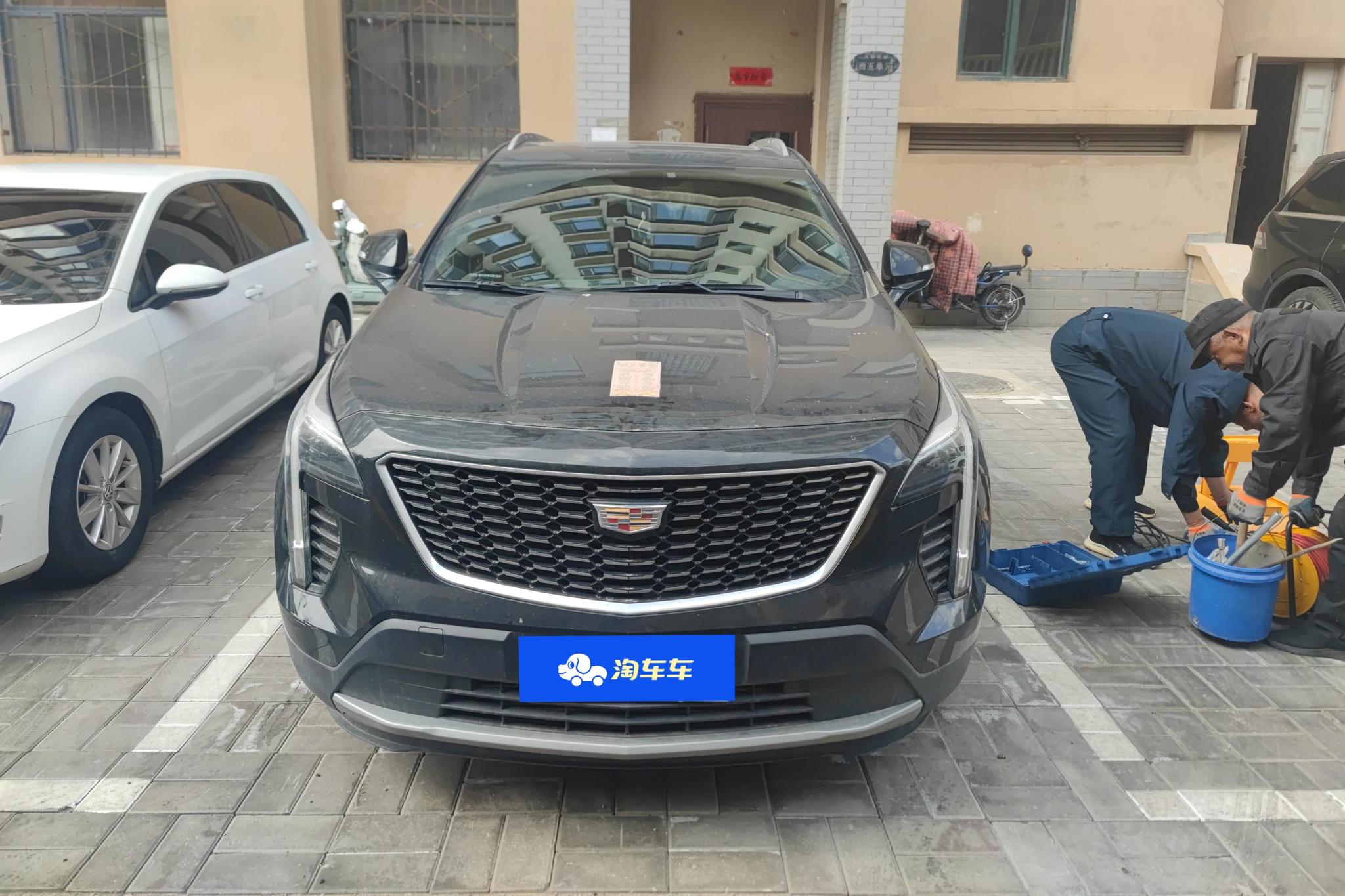 Cadillac XT4 2020 28T Lead