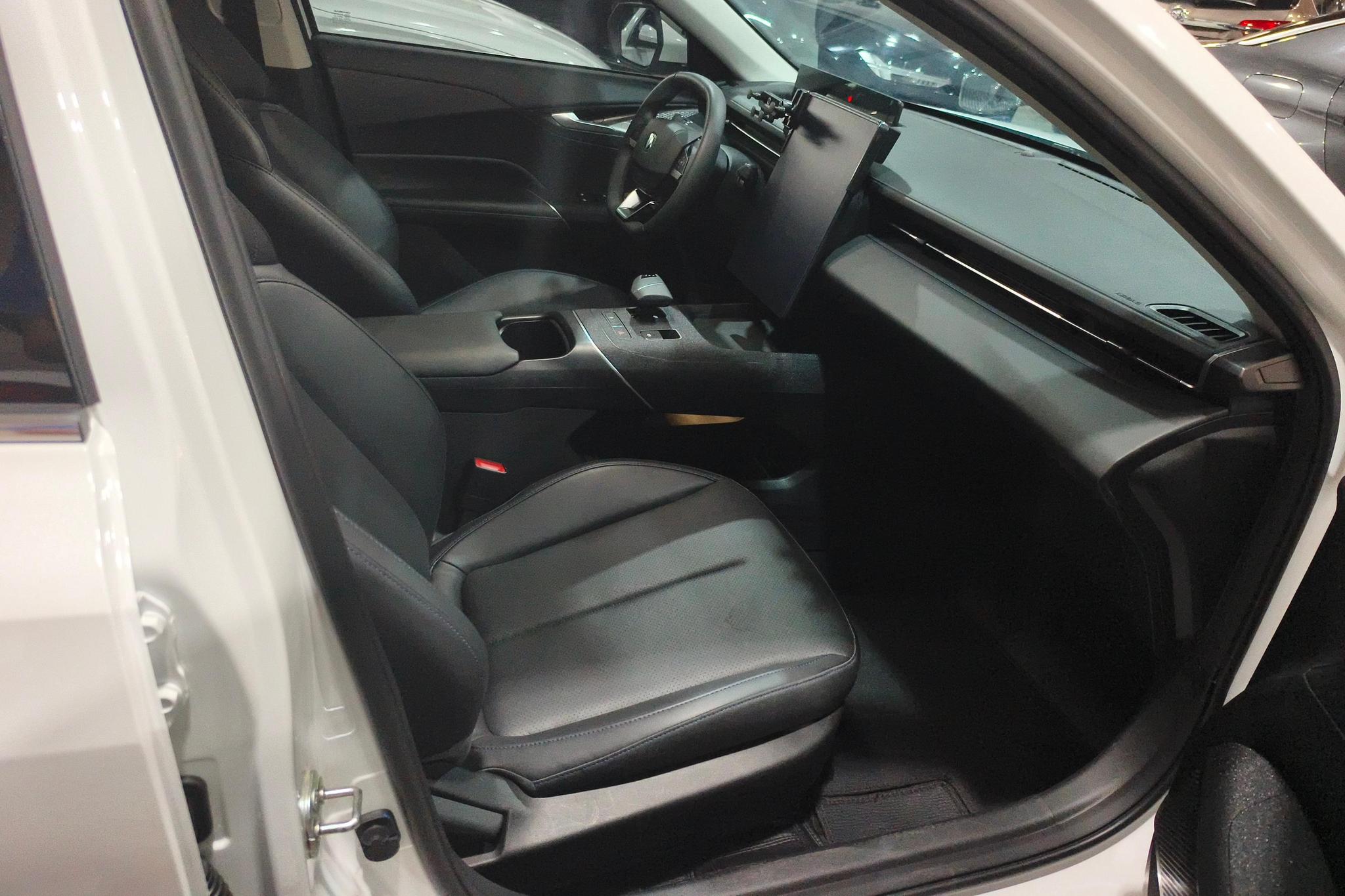 Changan Eado 2025 1.5T DCT 500Bar Luxury